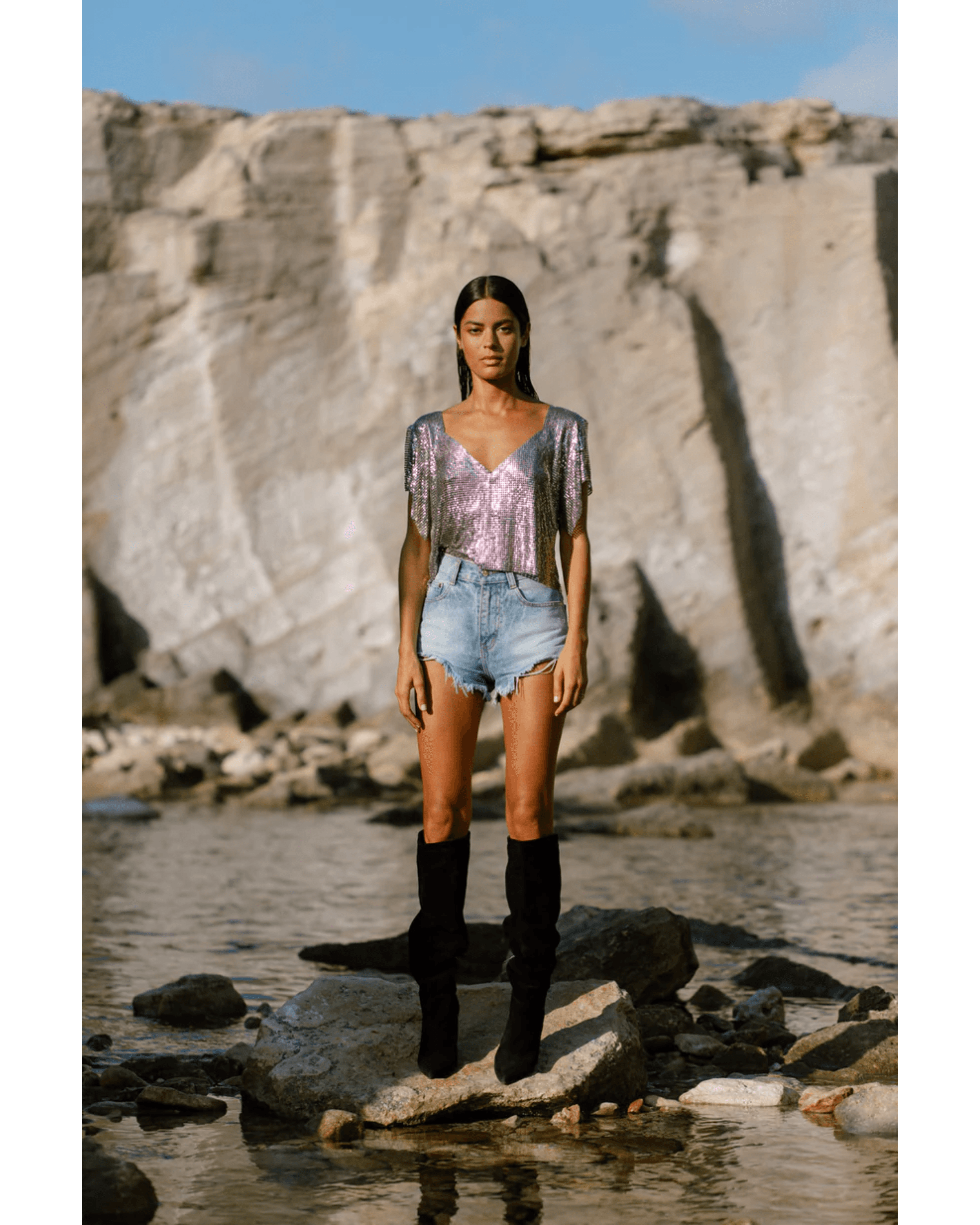 Ava V-Neck Top Silver - Endless - UAE Rental and Resale for Women's Fashion