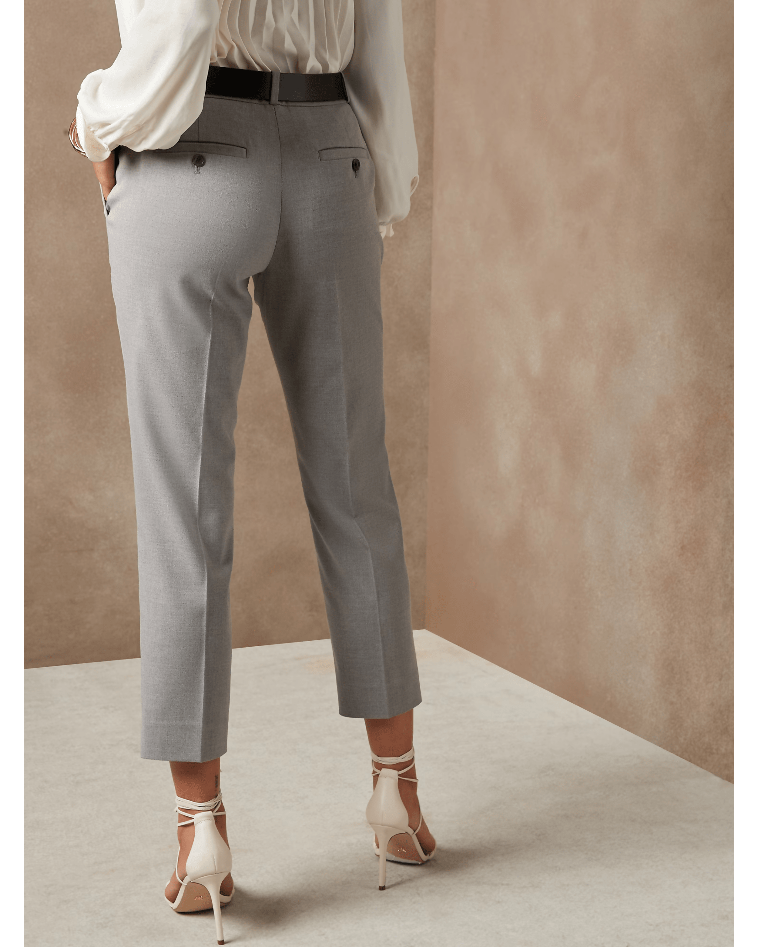 Avery Straight Pant - Endless - UAE Rental and Resale for Women's Fashion