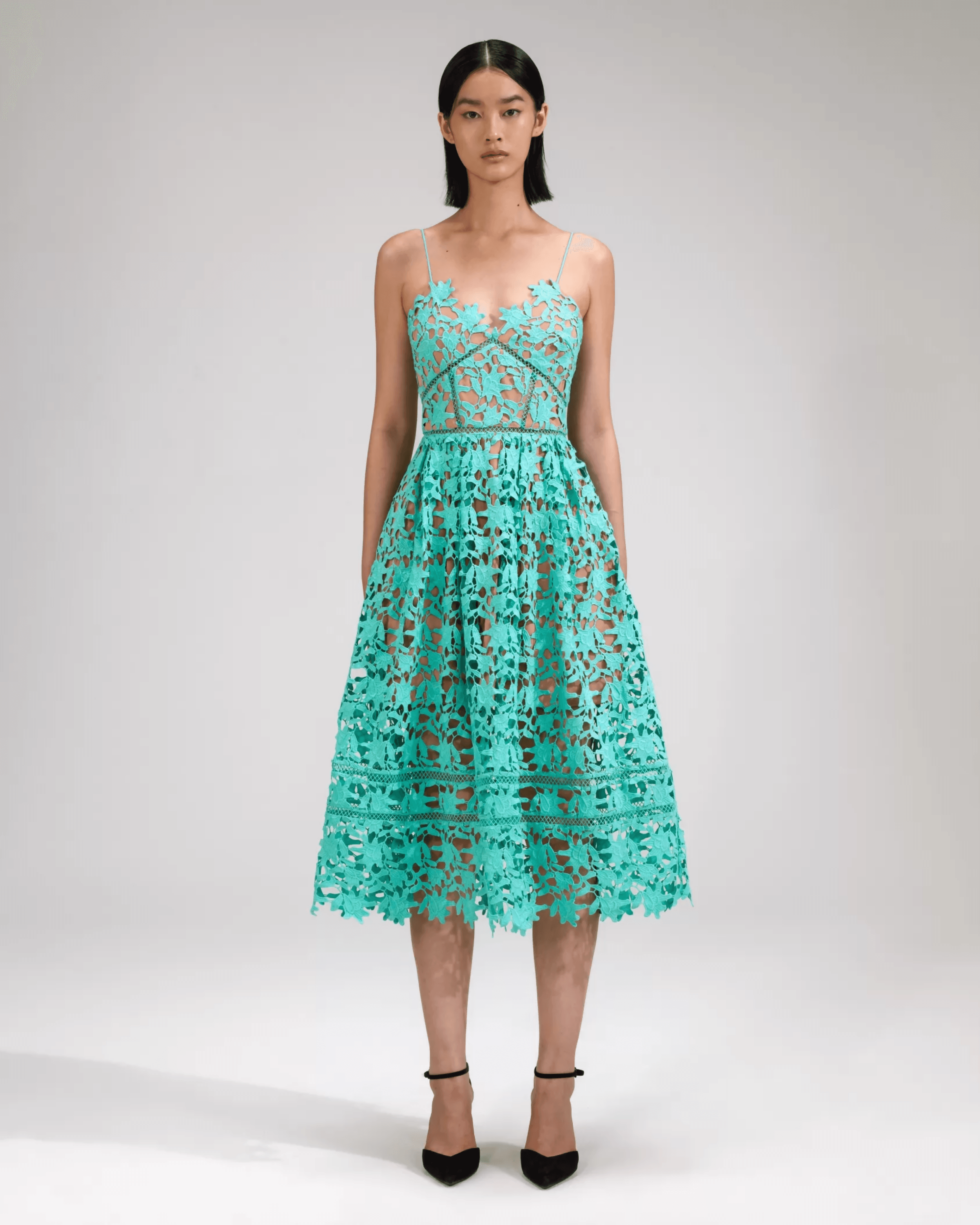 Azaelea Floral-embroidered Woven Midi Dress - Endless - UAE Rental and Resale for Women's Fashion