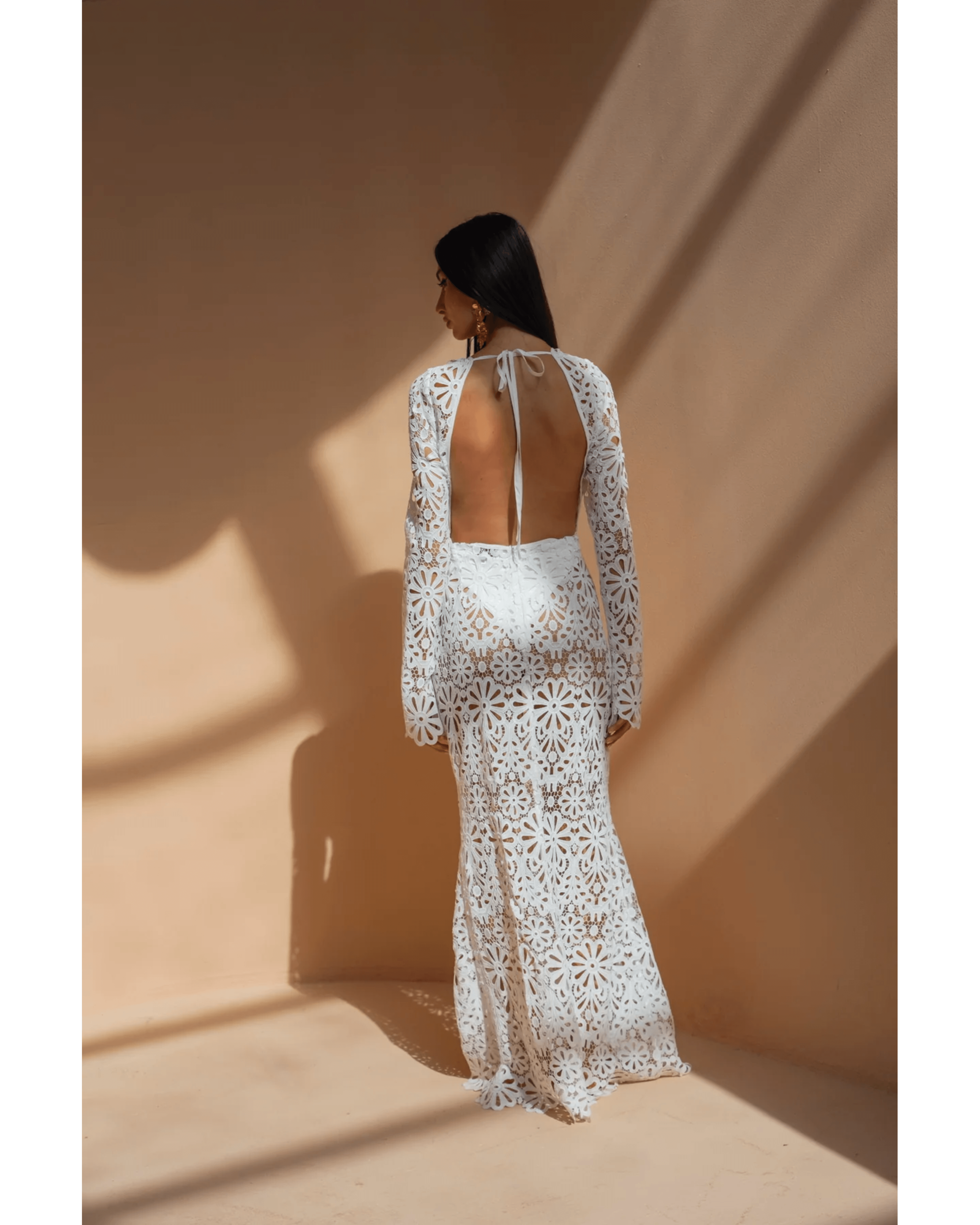 Backless Maxi Dress - Endless - UAE Rental and Resale for Women's Fashion