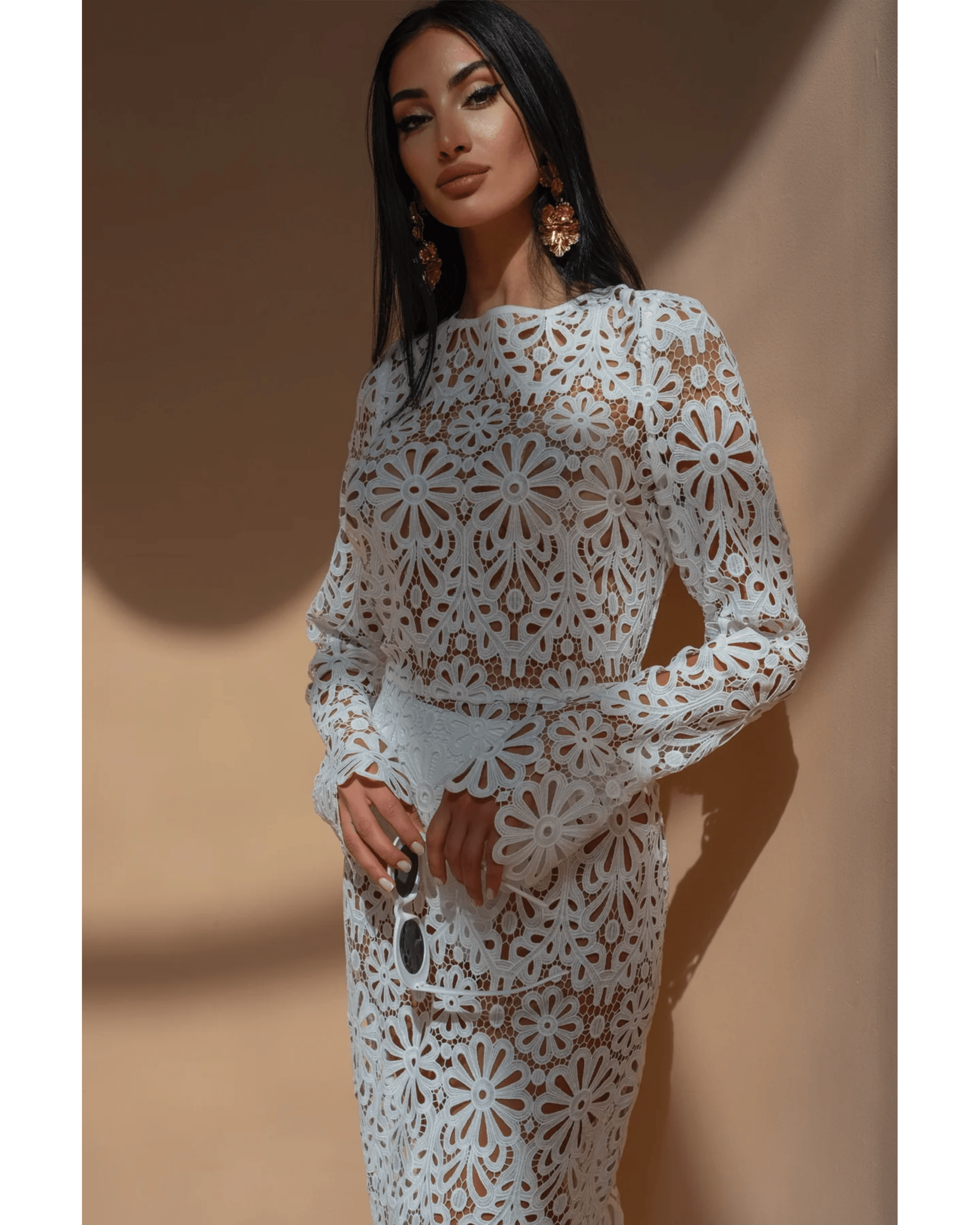 Backless Maxi Dress - Endless - UAE Rental and Resale for Women's Fashion
