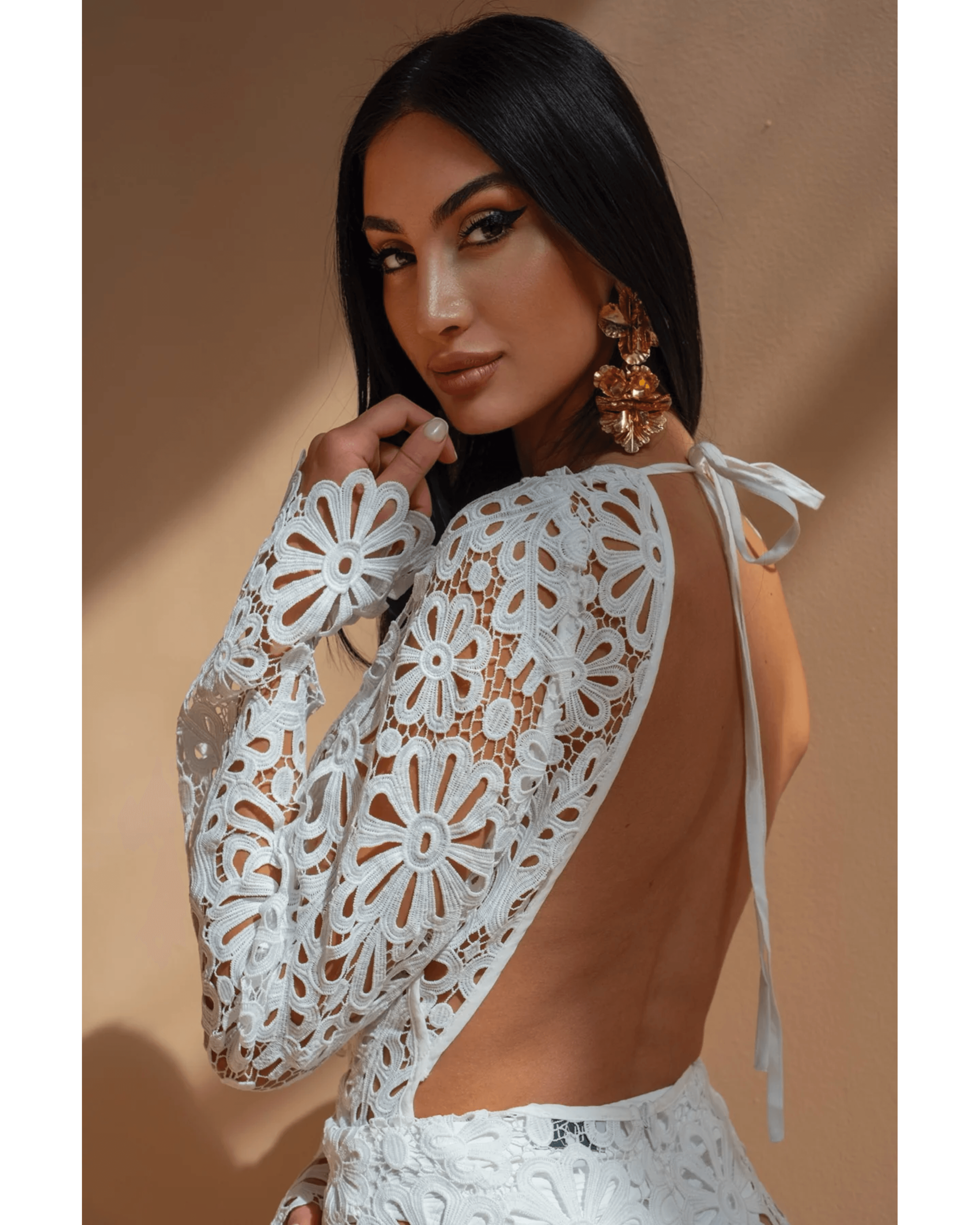 Backless Maxi Dress - Endless - UAE Rental and Resale for Women's Fashion