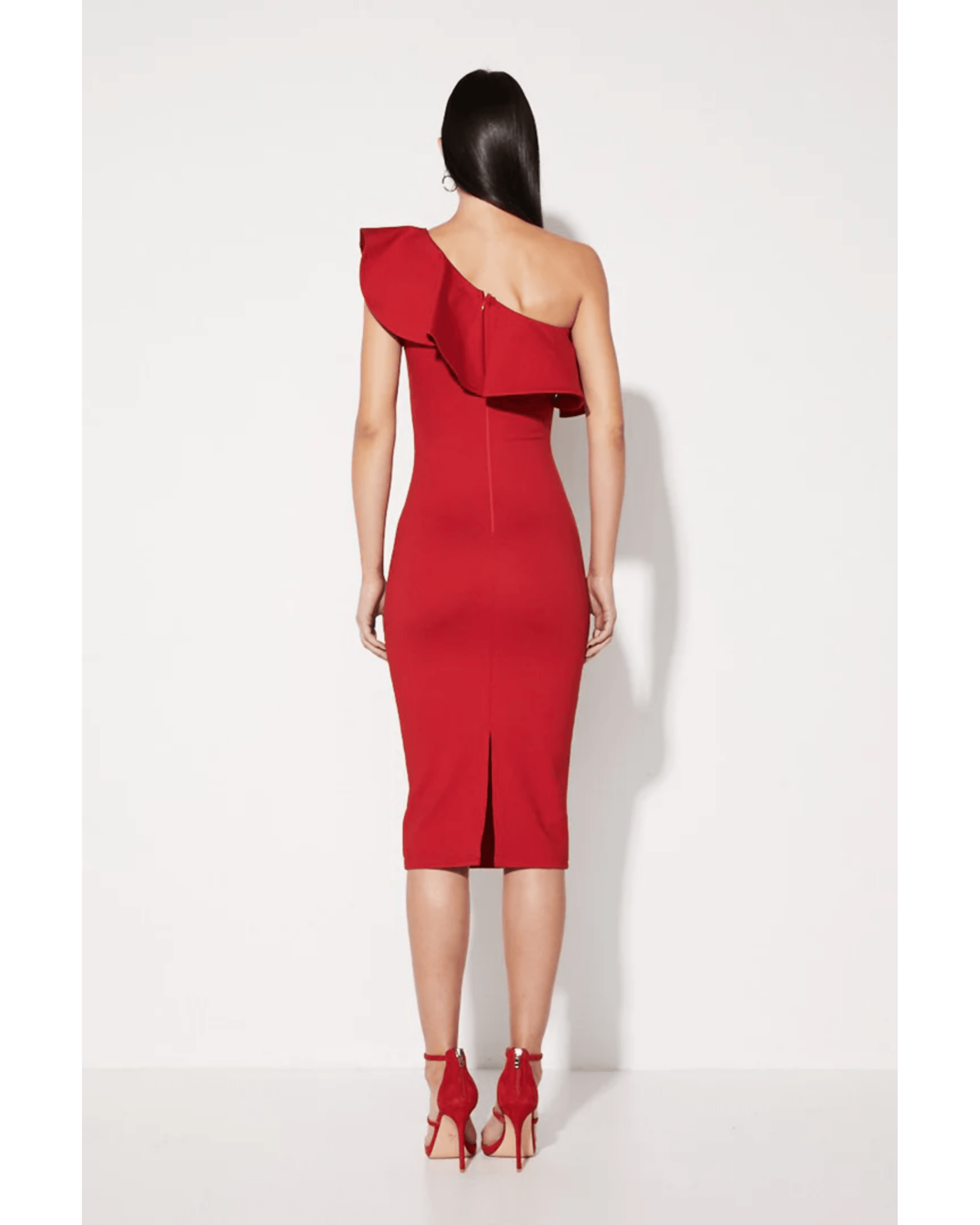 Be My Valentine Dress - Endless - UAE Rental and Resale for Women's Fashion