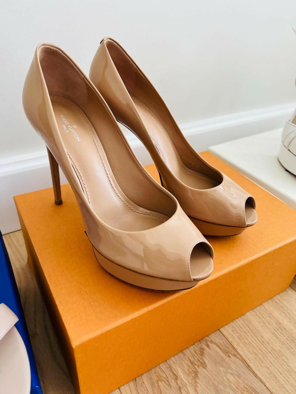 Beige Patent Leather Platform Peep Toe Eyeline Pumps - Endless - UAE Rental and Resale for Women's Fashion