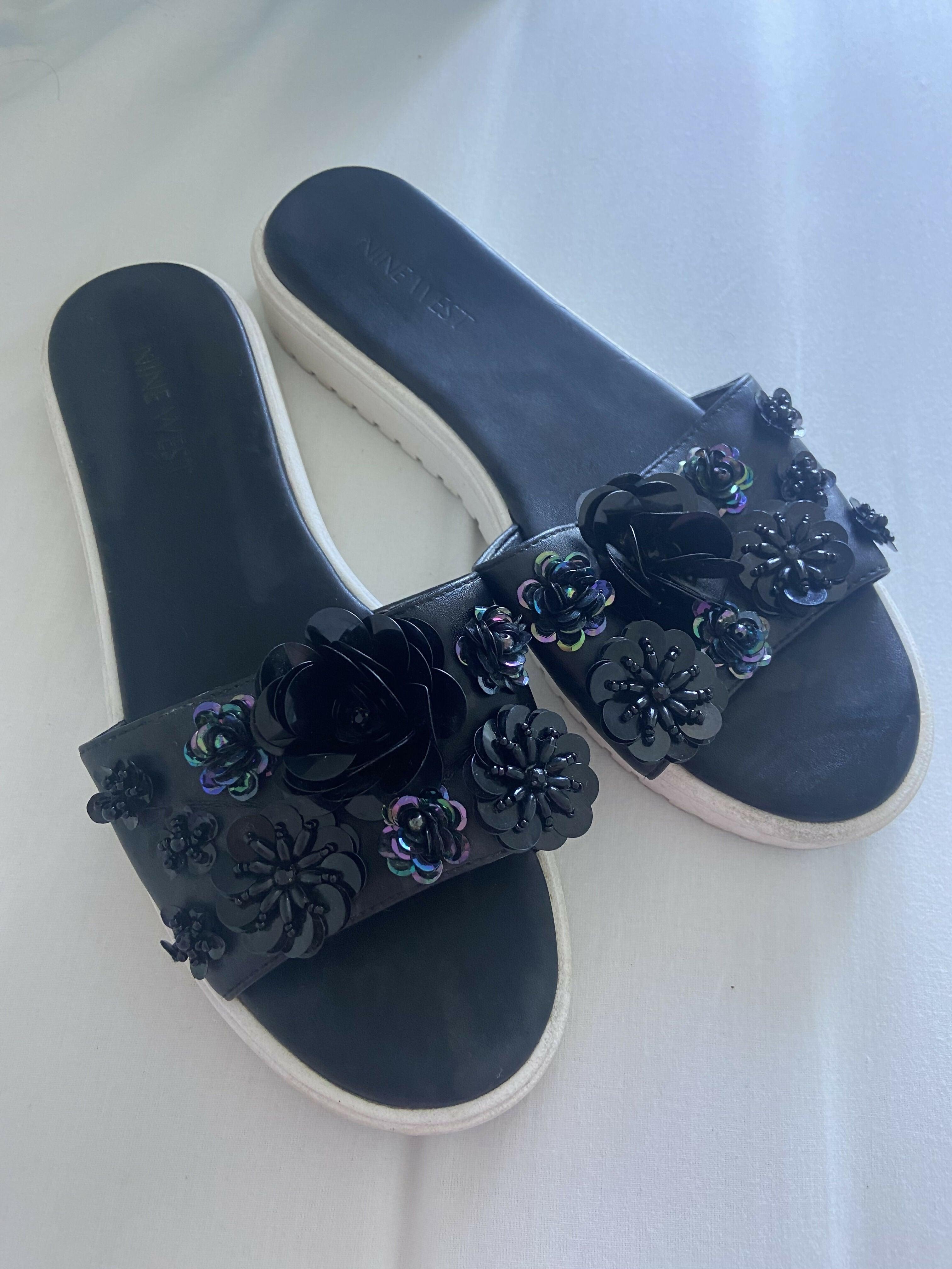 Black Slides Beaded Sequin Flowers - Endless - UAE Rental and Resale for Women's Fashion