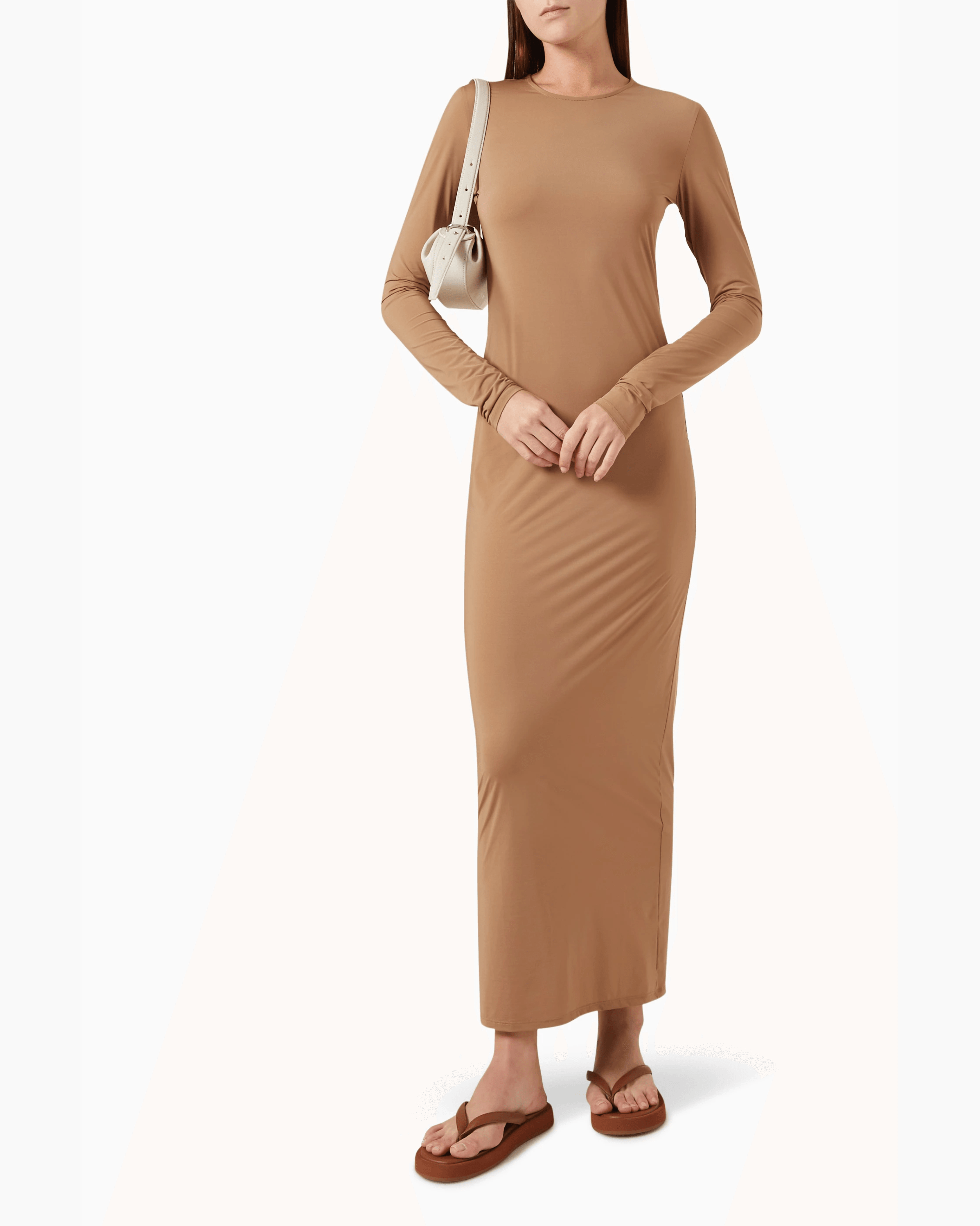 Bodycon Maxi Dress - Endless - UAE Rental and Resale for Women's Fashion