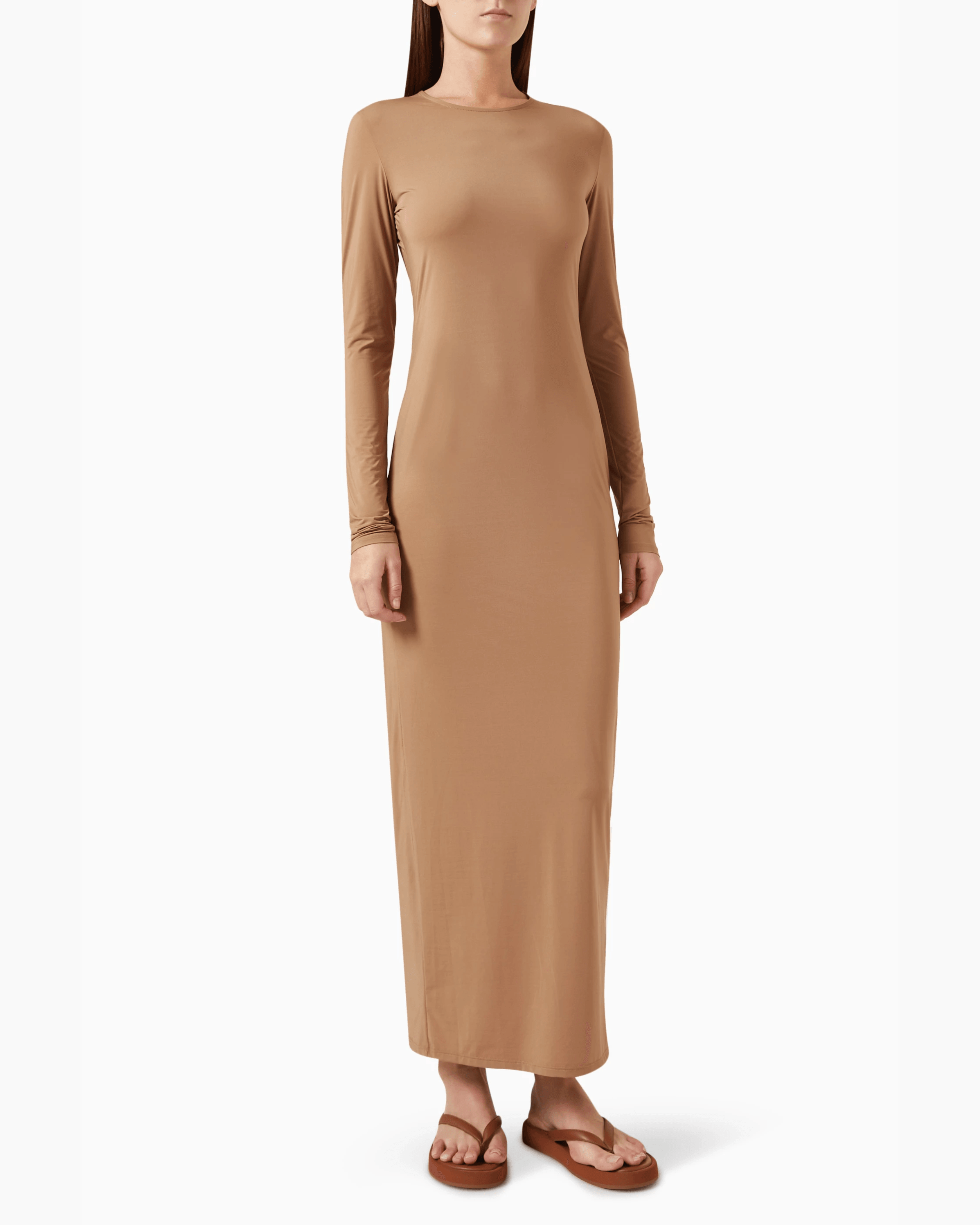 Bodycon Maxi Dress - Endless - UAE Rental and Resale for Women's Fashion