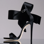 Bow Open-Toe Sandals - Endless - UAE Rental and Resale for Women's Fashion