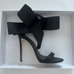 Bow Open-Toe Sandals - Endless - UAE Rental and Resale for Women's Fashion