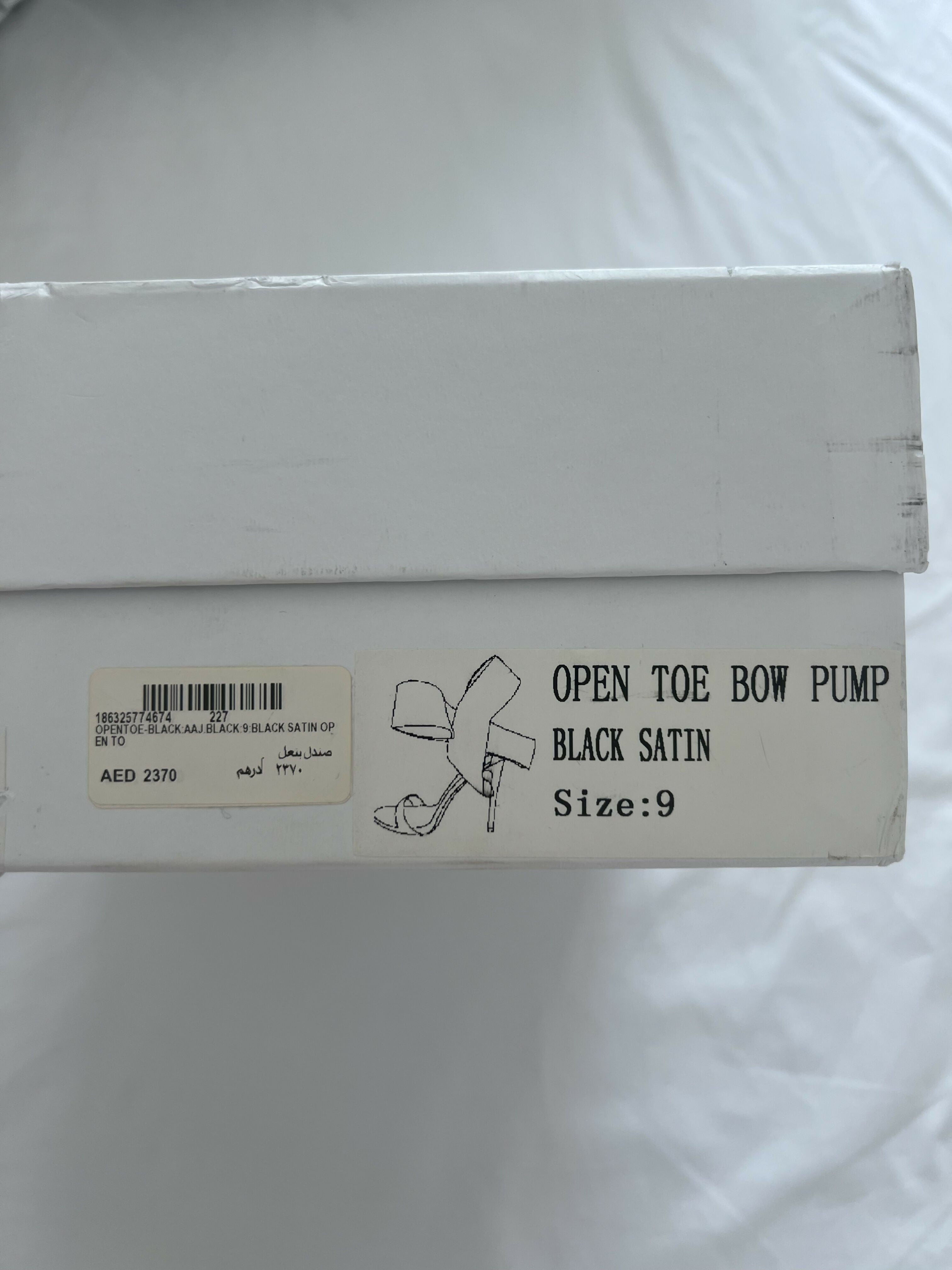 Bow Open-Toe Sandals - Endless - UAE Rental and Resale for Women's Fashion
