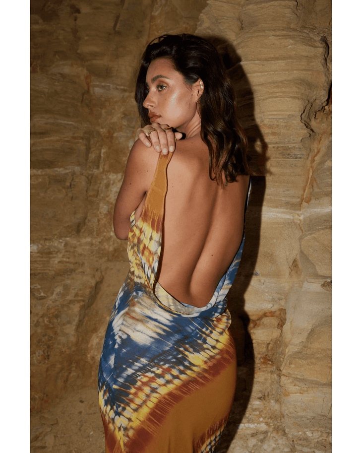 Bozin Dress - Endless - UAE Rental and Resale for Women's Fashion