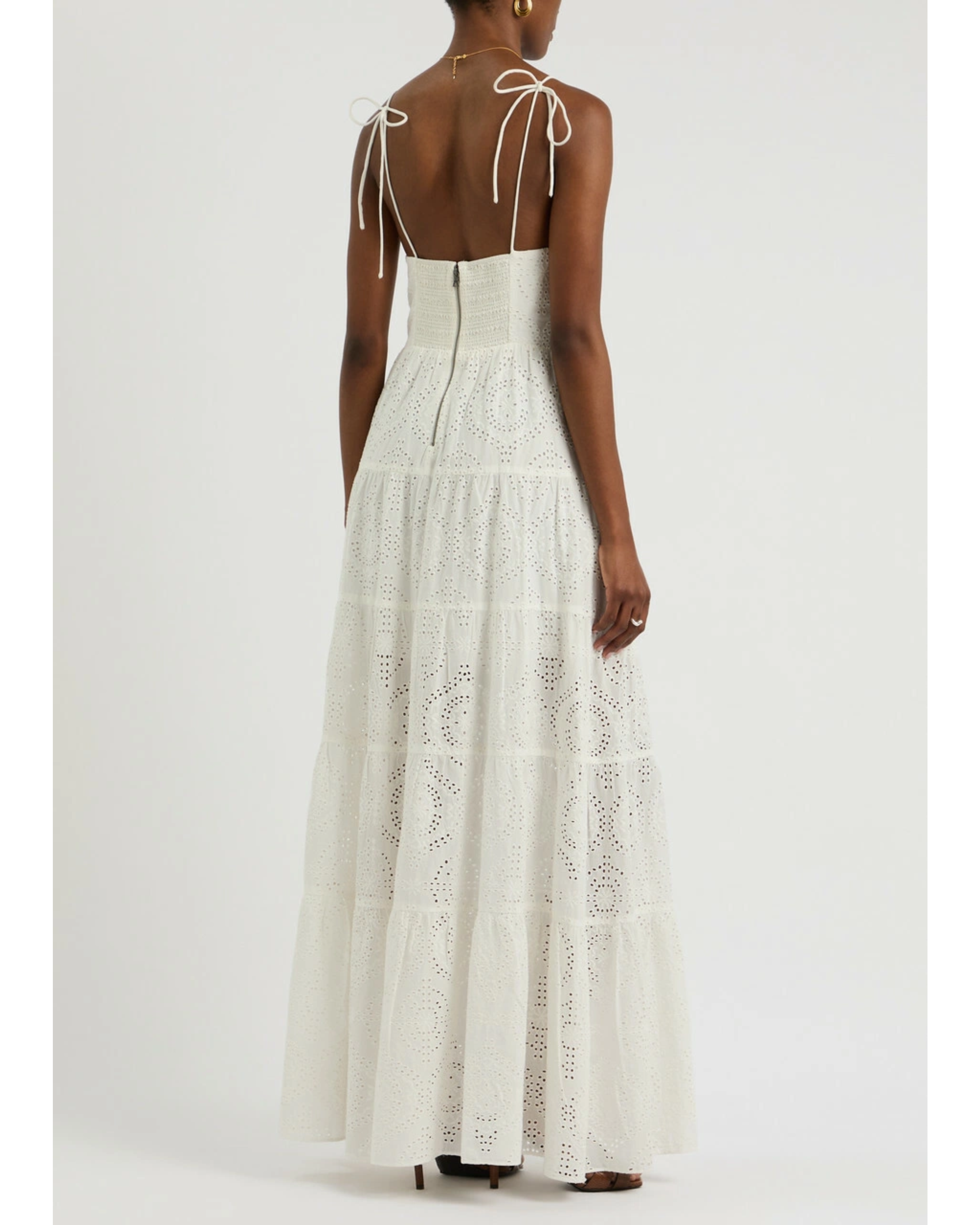 Broderie Anglaise Cotton Maxi Dress - Endless - UAE Rental and Resale for Women's Fashion