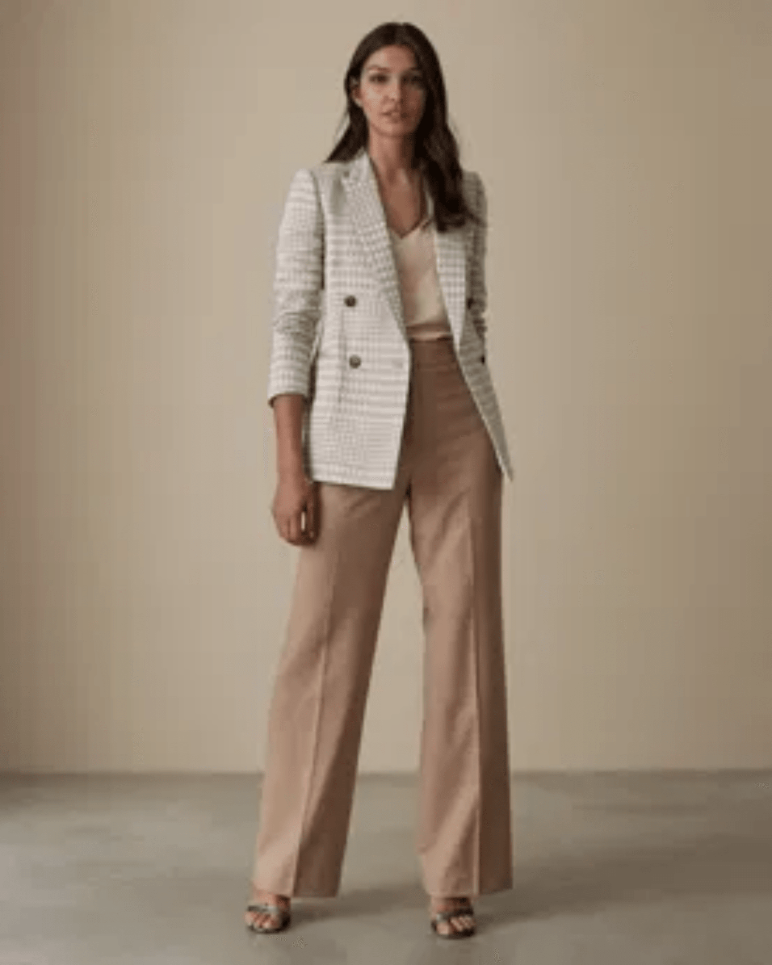 Cali Herringbone Check Blazer - Endless - UAE Rental and Resale for Women's Fashion