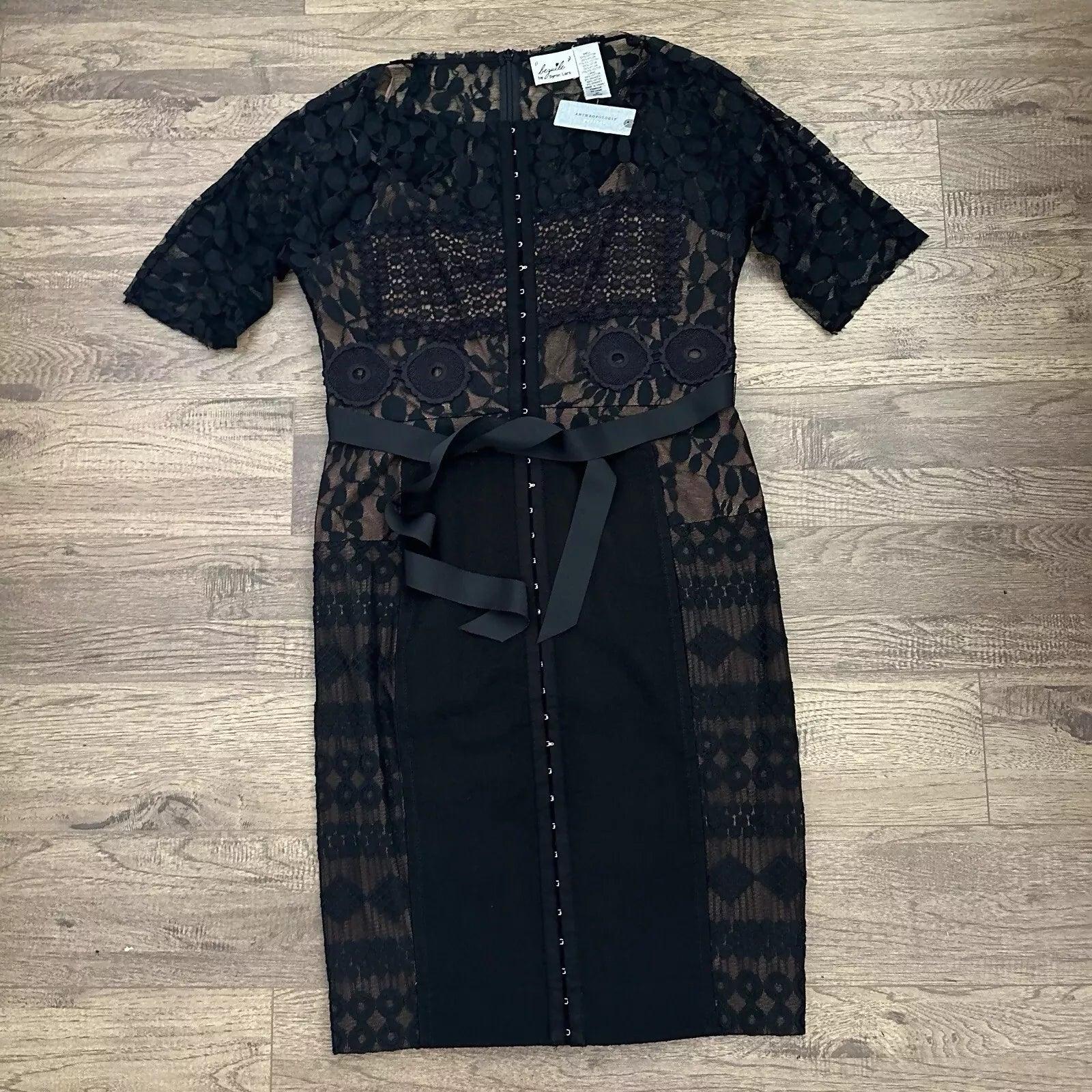 Carissima Lace Dress - Endless - UAE Rental and Resale for Women's Fashion