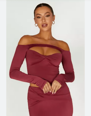 Ceri Set - Endless - UAE Rental and Resale for Women's Fashion
