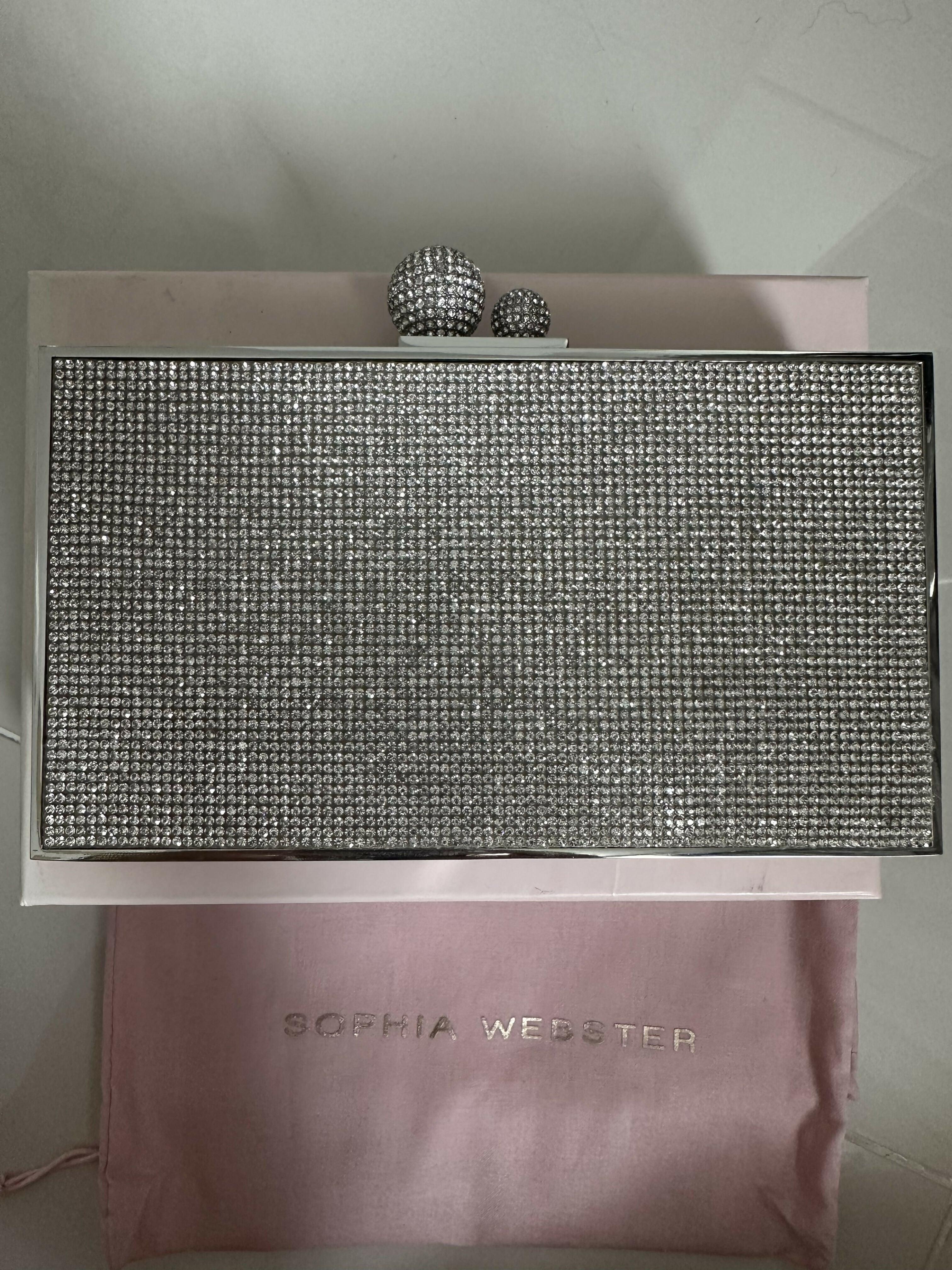 Clara Embellished Box Bag - Endless - UAE Rental and Resale for Women's Fashion