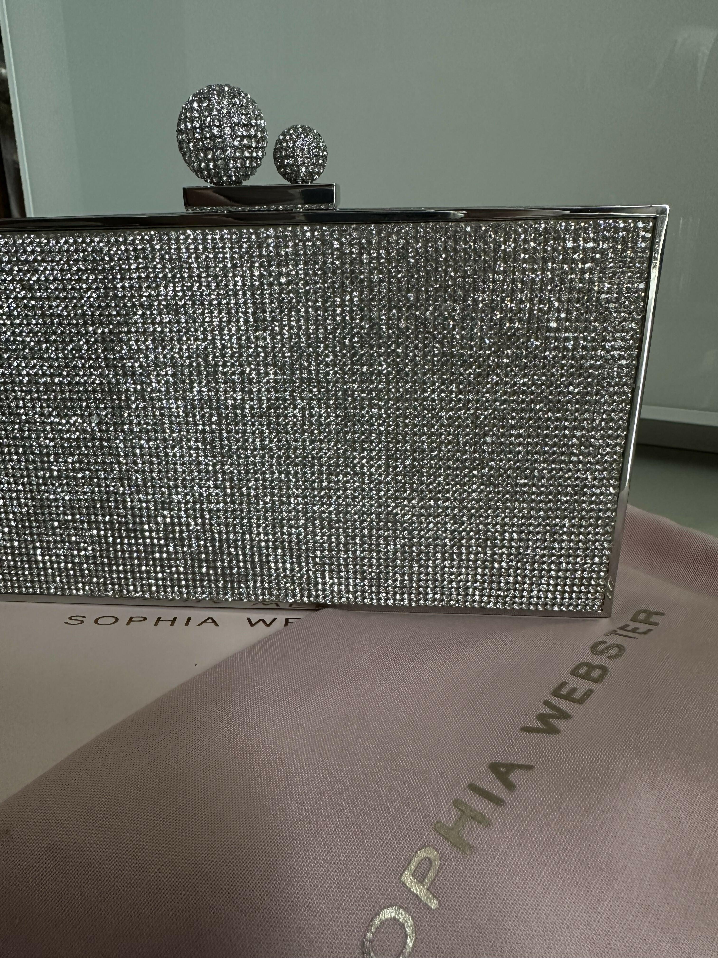 Clara Embellished Box Bag - Endless - UAE Rental and Resale for Women's Fashion