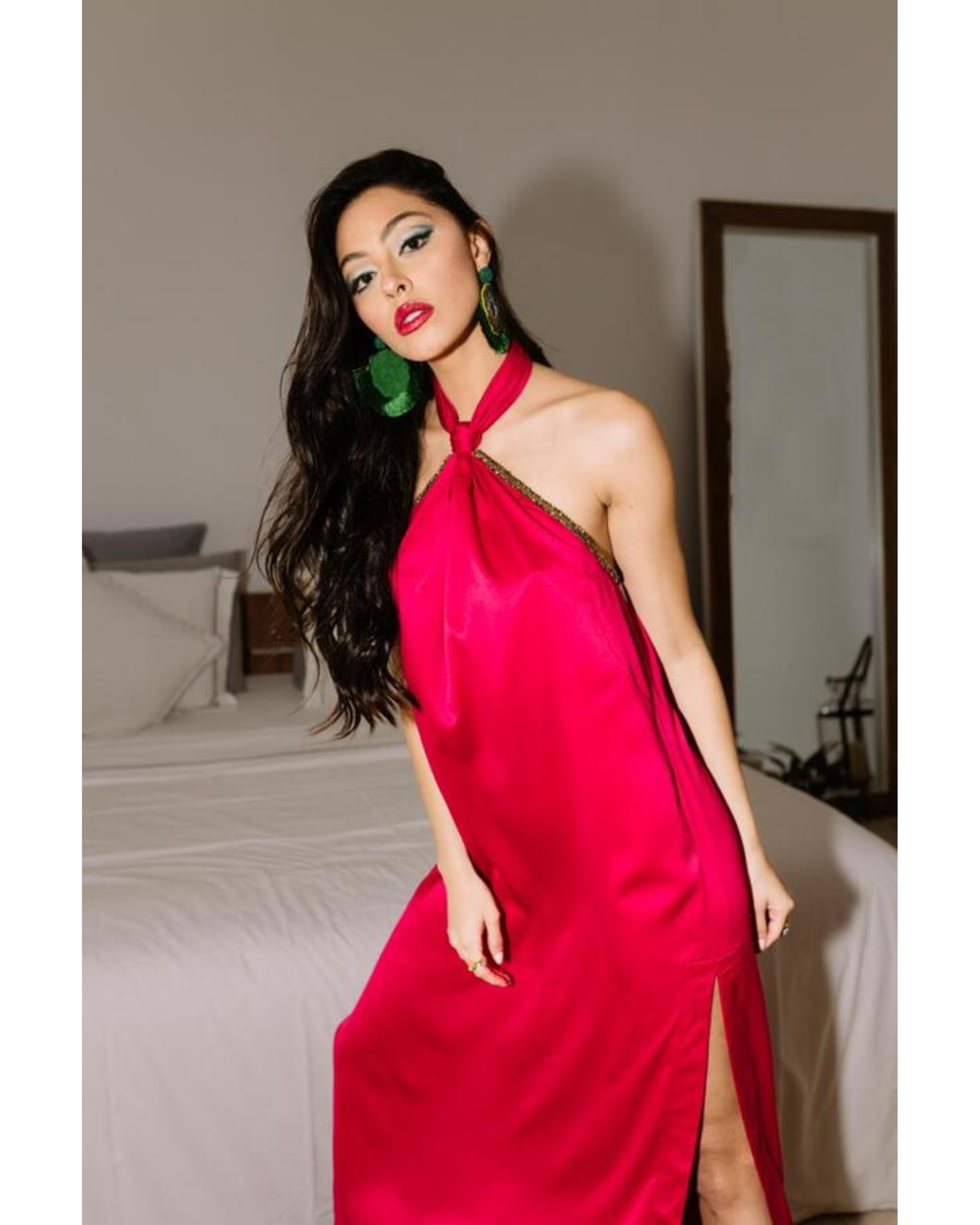 Cosima Knotted High Slit Dress - Endless - UAE Rental and Resale for Women's Fashion