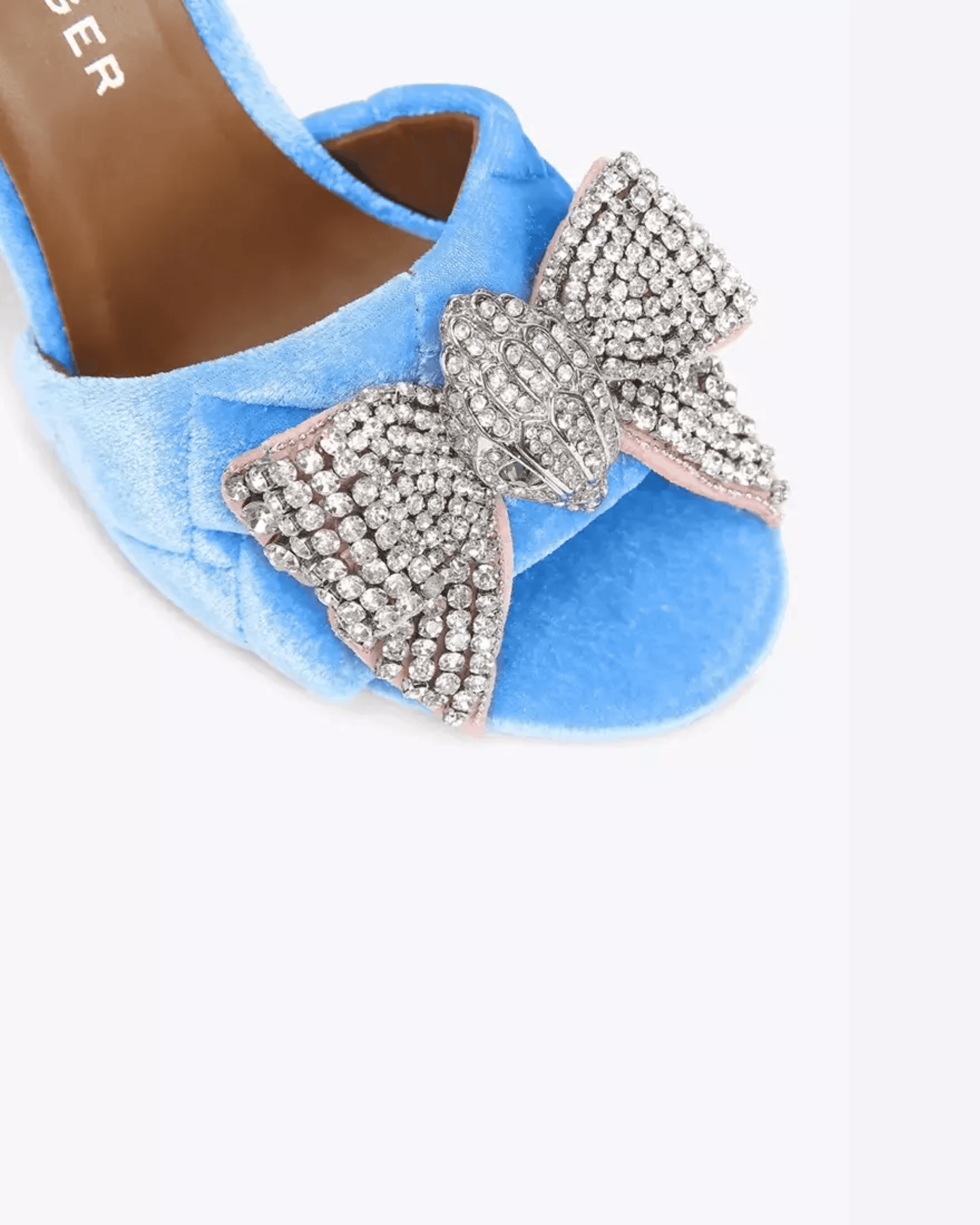 Crystal Embellished Velvet Sandals - Endless - UAE Rental and Resale for Women's Fashion