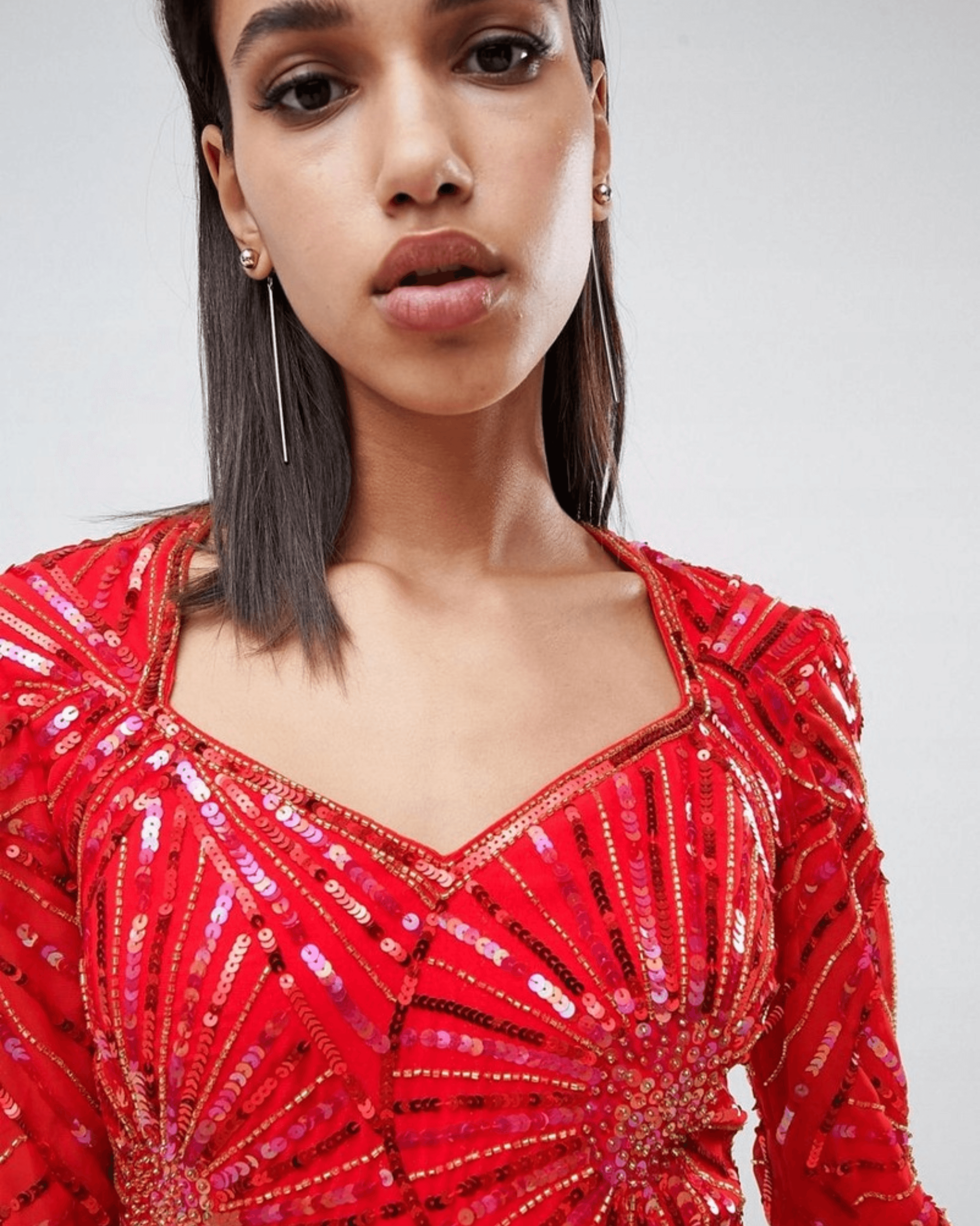 Darline Embellished Sweetheart Maxi Dress - Endless - UAE Rental and Resale for Women's Fashion