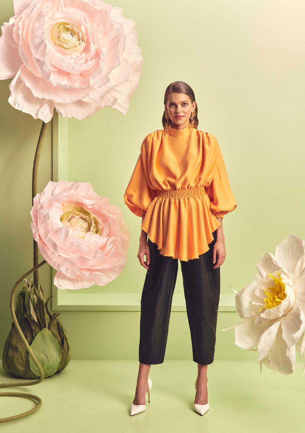 Ebony Elegant High-Waisted Trousers - Endless - UAE Rental and Resale for Women's Fashion