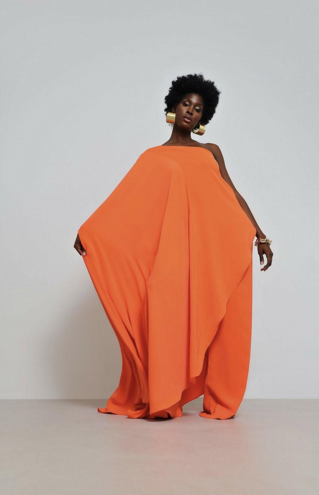 Elle Set - Endless - UAE Rental and Resale for Women's Fashion
