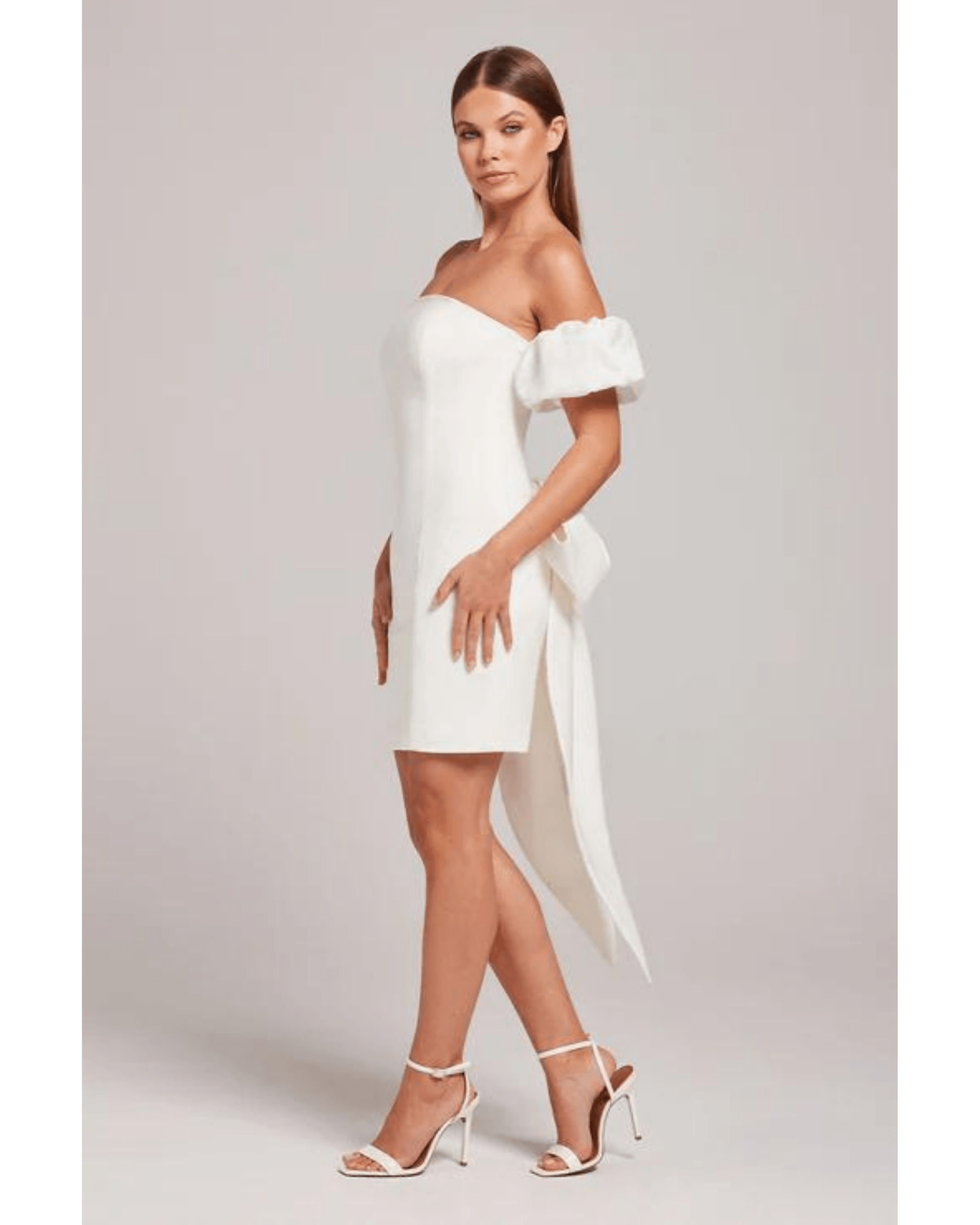 Emiliee White Dress - Endless - UAE Rental and Resale for Women's Fashion
