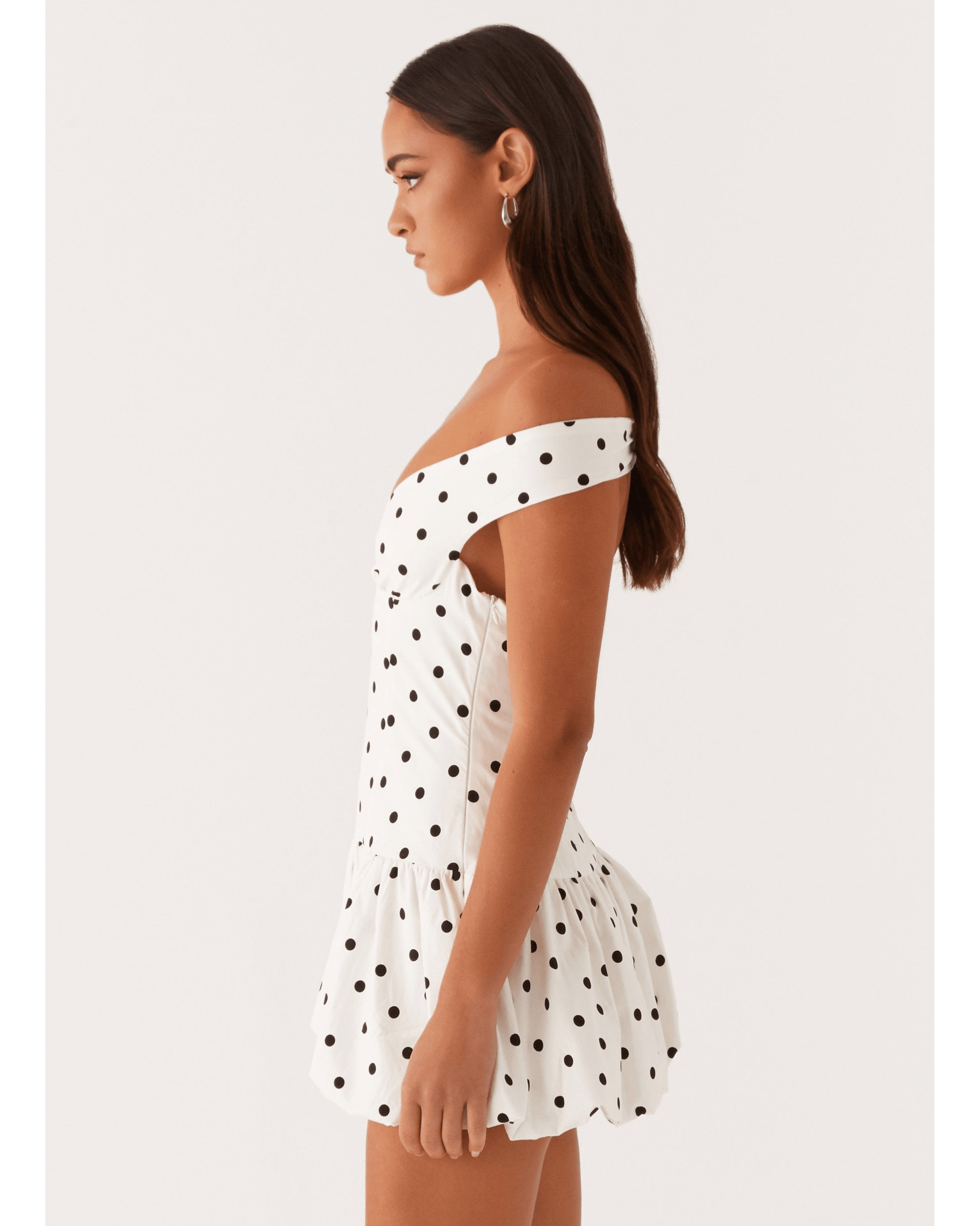 Endless Romance Off Shoulder Mini Dress - Endless - UAE Rental and Resale for Women's Fashion