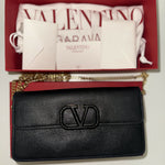 Black leather VLOGO chain wallet with gold hardware — Valentino | Endless UAE
