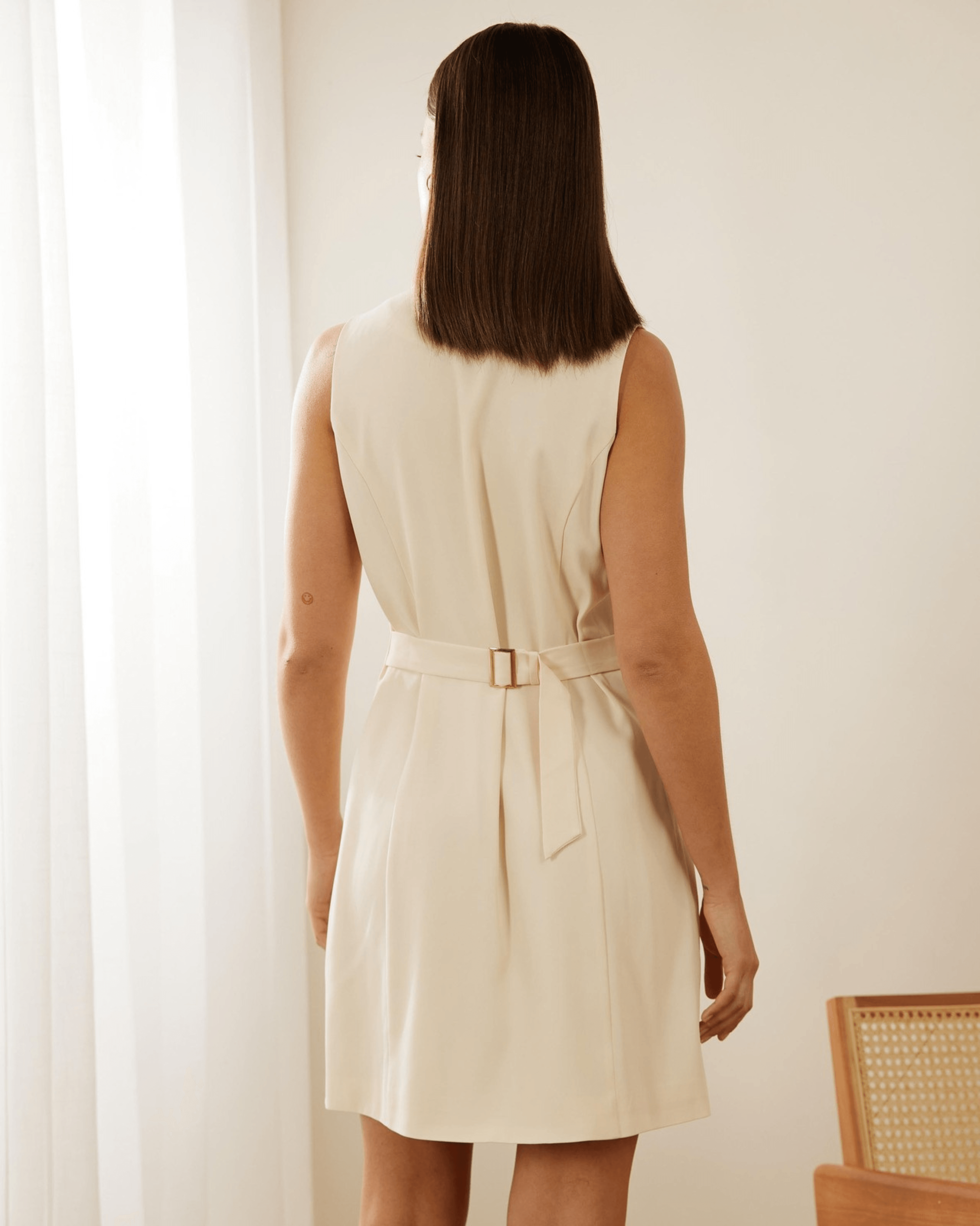Farrah Blazer Vest Dress - Endless - UAE Rental and Resale for Women's Fashion