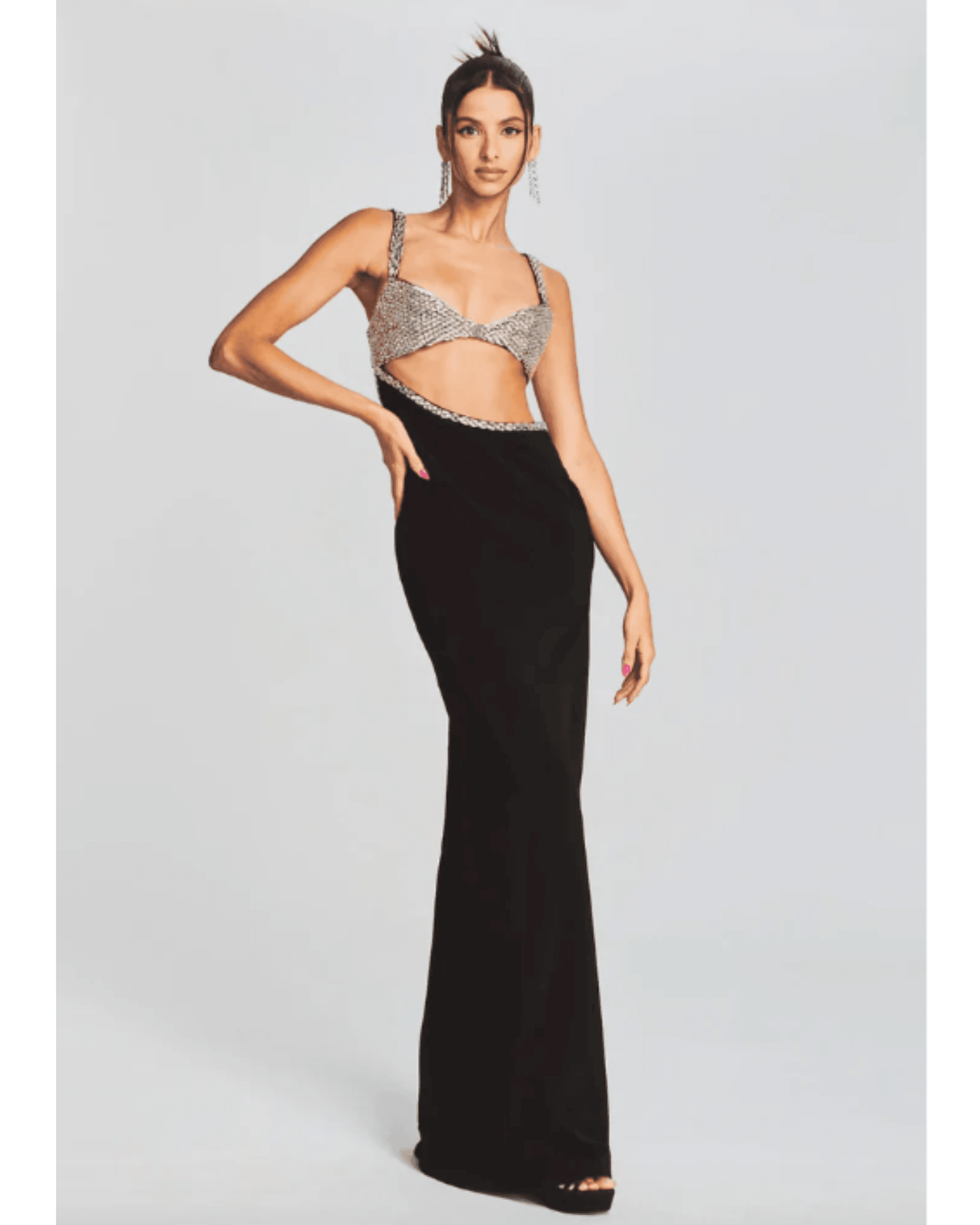 Fernanda Cut-Out Dress - Endless - UAE Rental and Resale for Women's Fashion