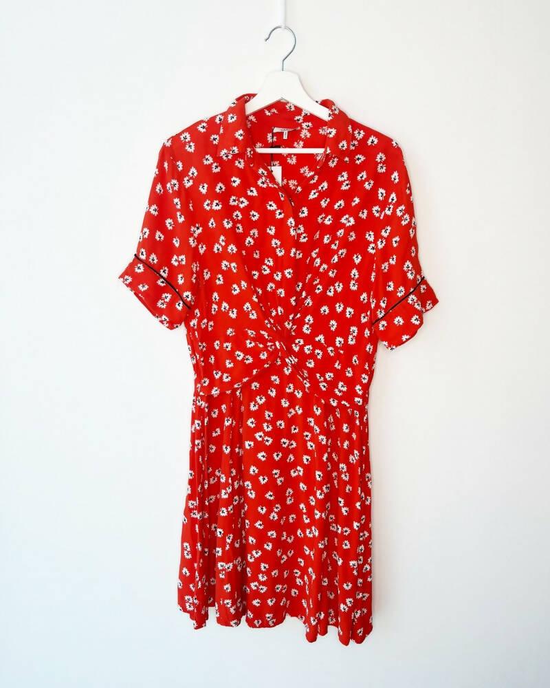 Floral Tea Dress - Endless - UAE Rental and Resale for Women's Fashion