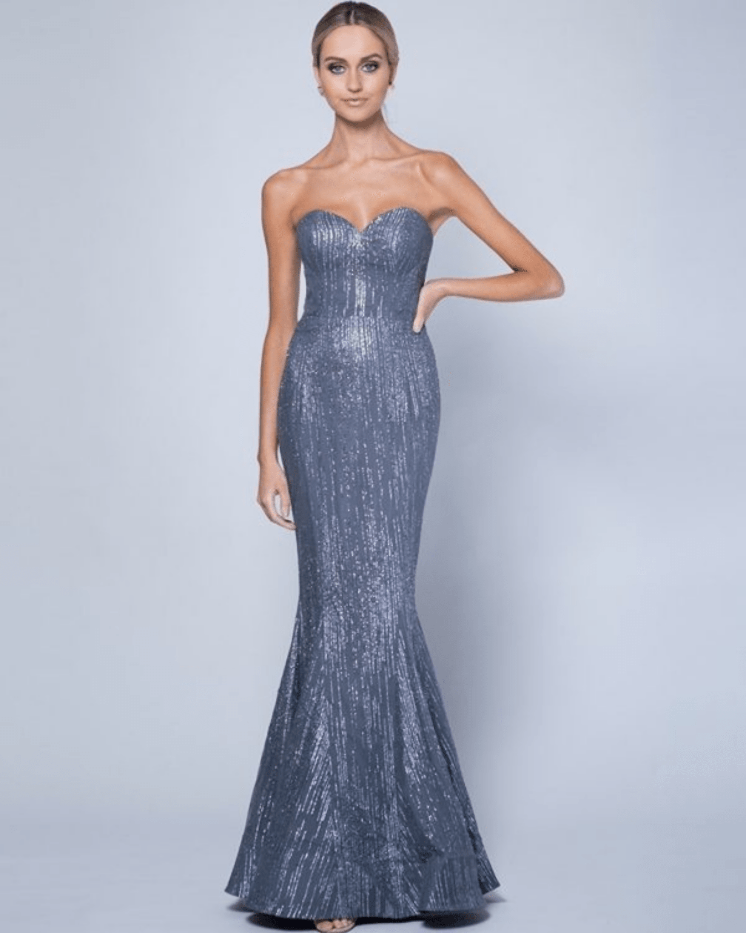 Flowerbomb B35D67 - Endless - UAE Rental and Resale for Women's Fashion
