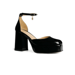 Franci Platform Pumps in Patemt Leather - Endless - UAE Rental and Resale for Women's Fashion