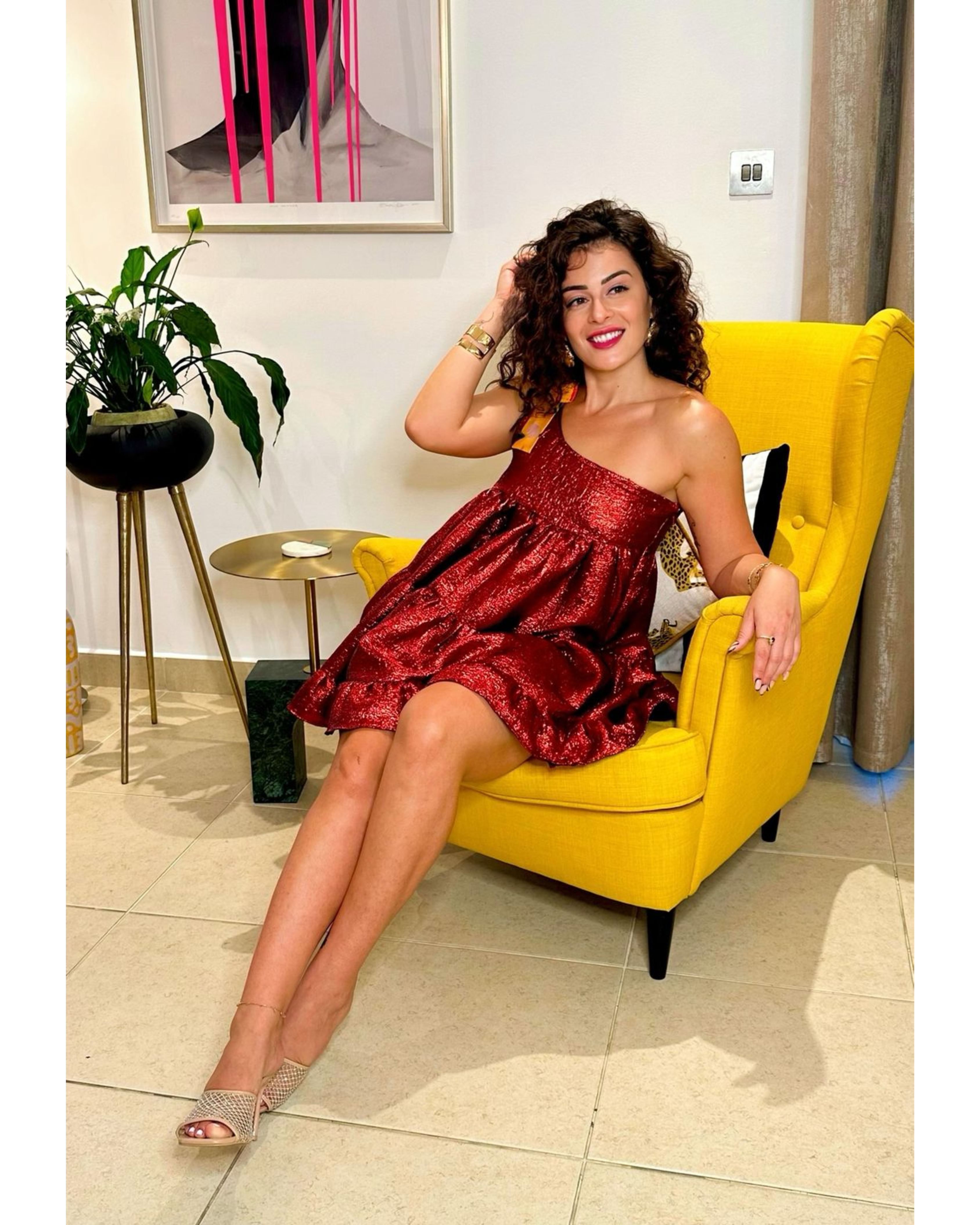 Gia Metallic Ruffle Dress - Endless - UAE Rental and Resale for Women's Fashion