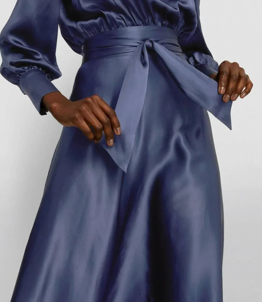 Gilly A-Line Silk Midi Dress - Endless - UAE Rental and Resale for Women's Fashion