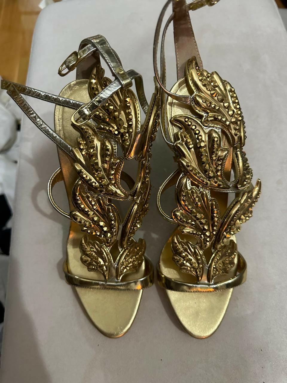 Gold Leather Elegant Wings Sandals - Endless - UAE Rental and Resale for Women's Fashion