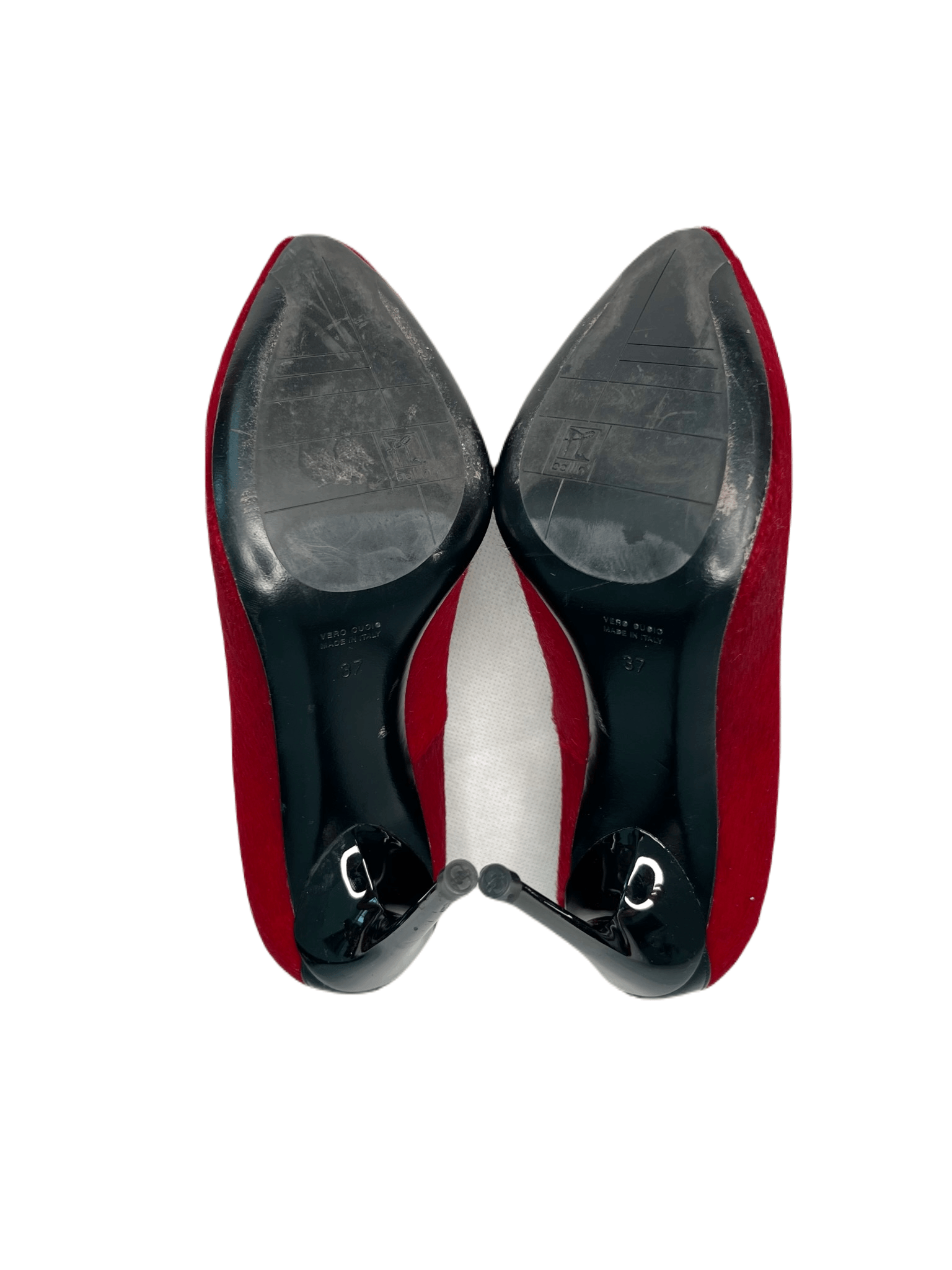 Heeled Pumps in Red - Endless