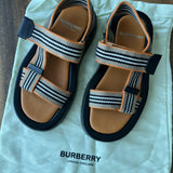 Icon Stripe Canvas Sandals - Endless - UAE Rental and Resale for Women's Fashion
