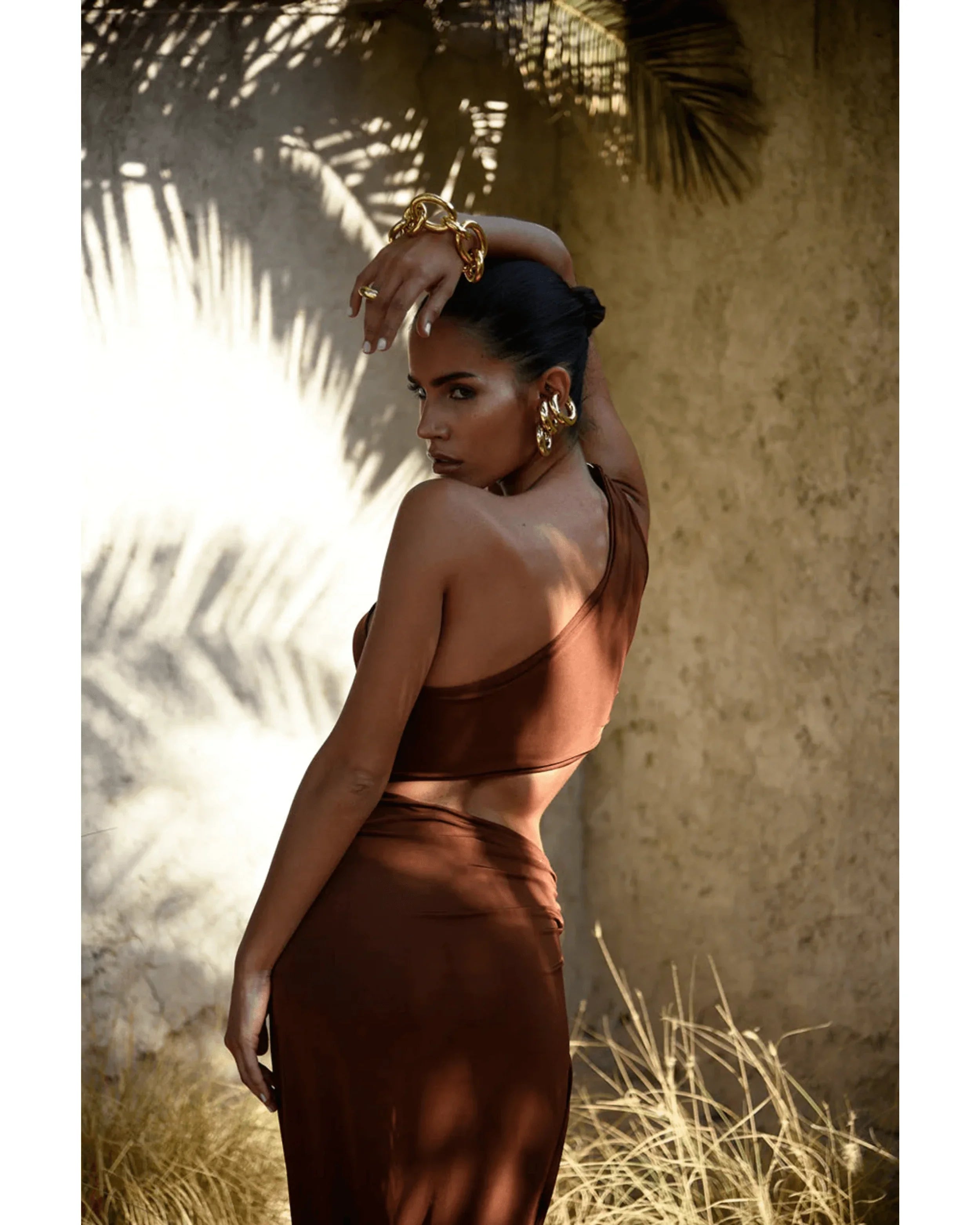 Isamaya Dress - Endless - UAE Rental and Resale for Women's Fashion