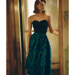 Jacquard Midi Skirt - Endless - UAE Rental and Resale for Women's Fashion
