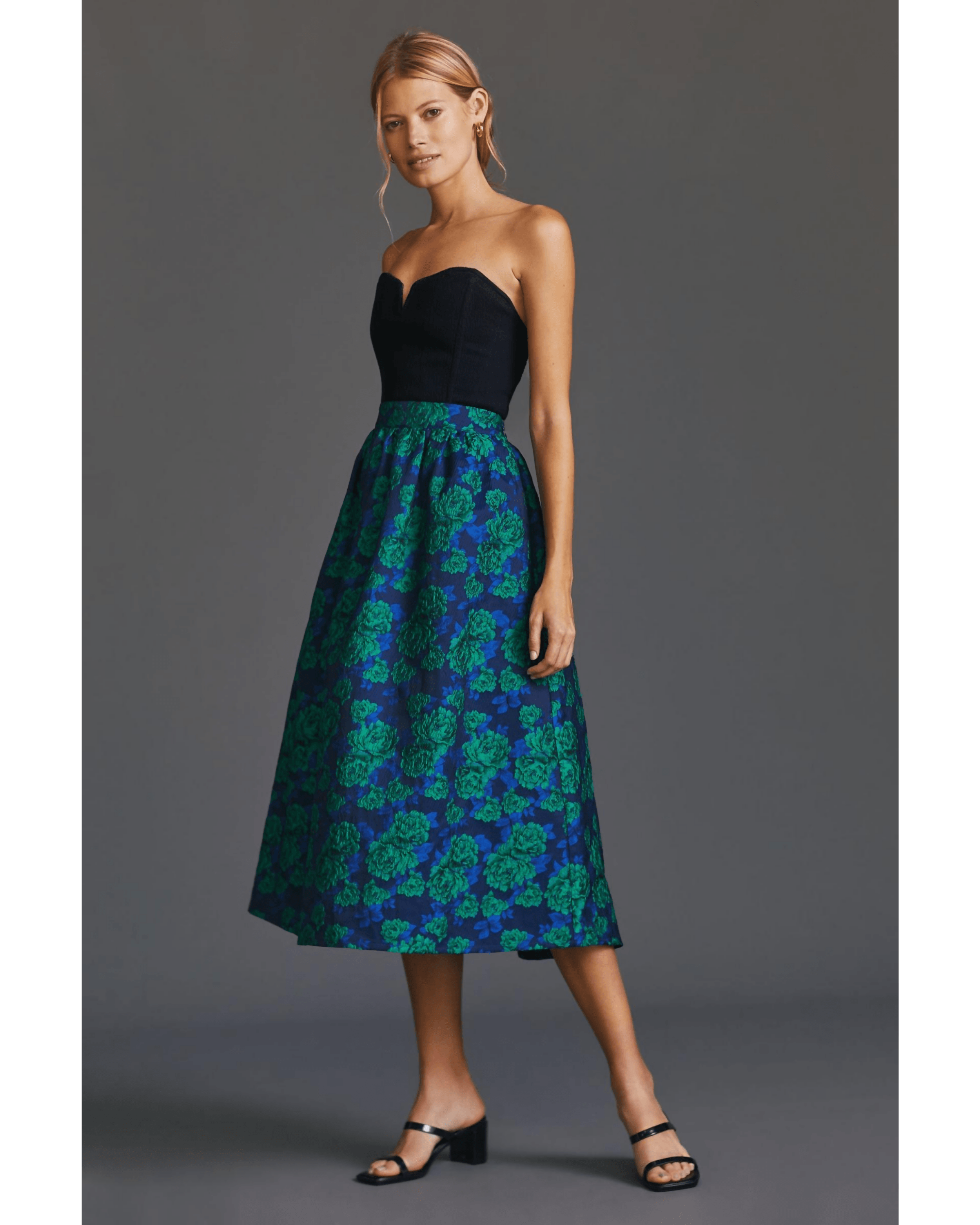 Jacquard Midi Skirt - Endless - UAE Rental and Resale for Women's Fashion