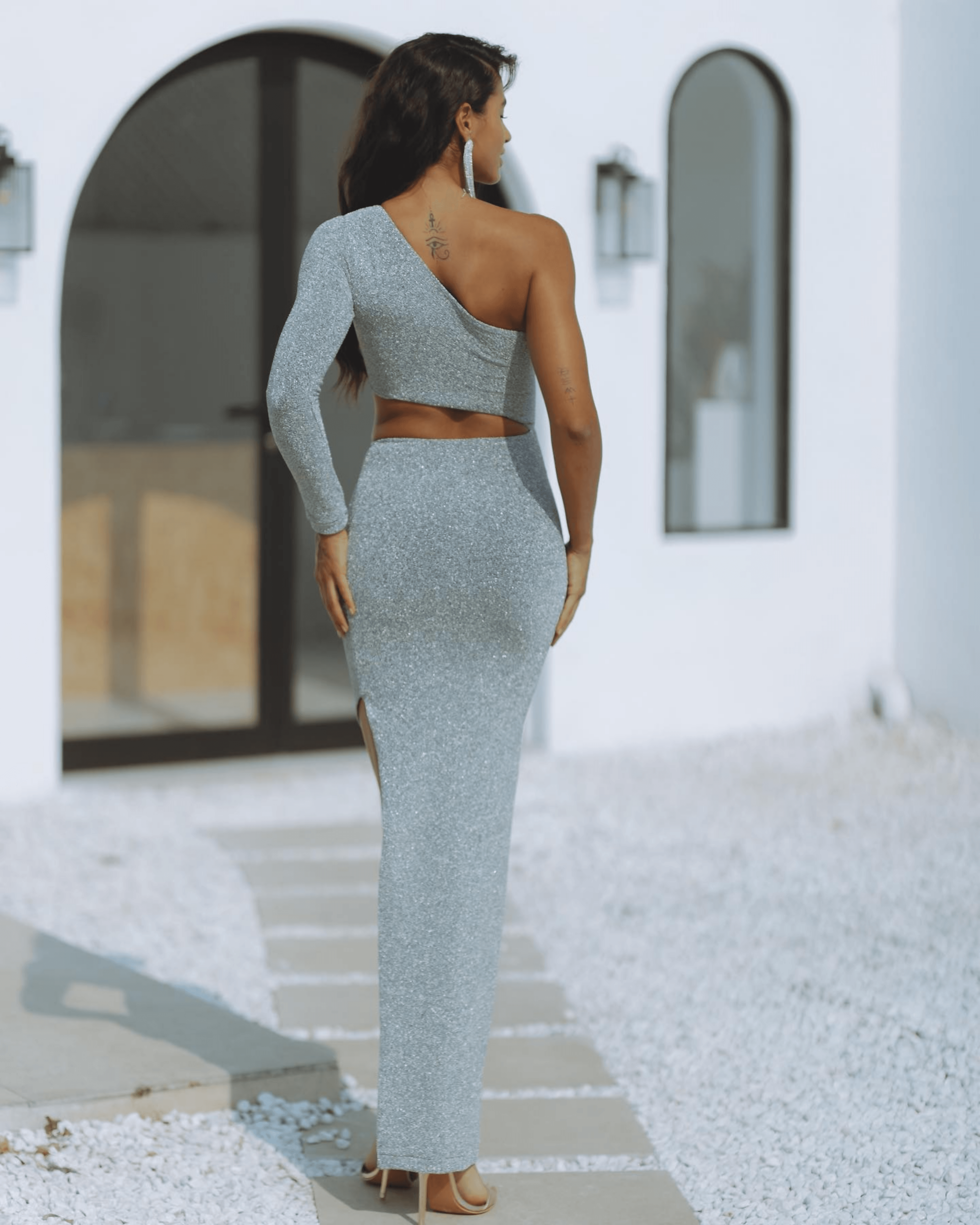 Jana Maxi Dress - Endless - UAE Rental and Resale for Women's Fashion