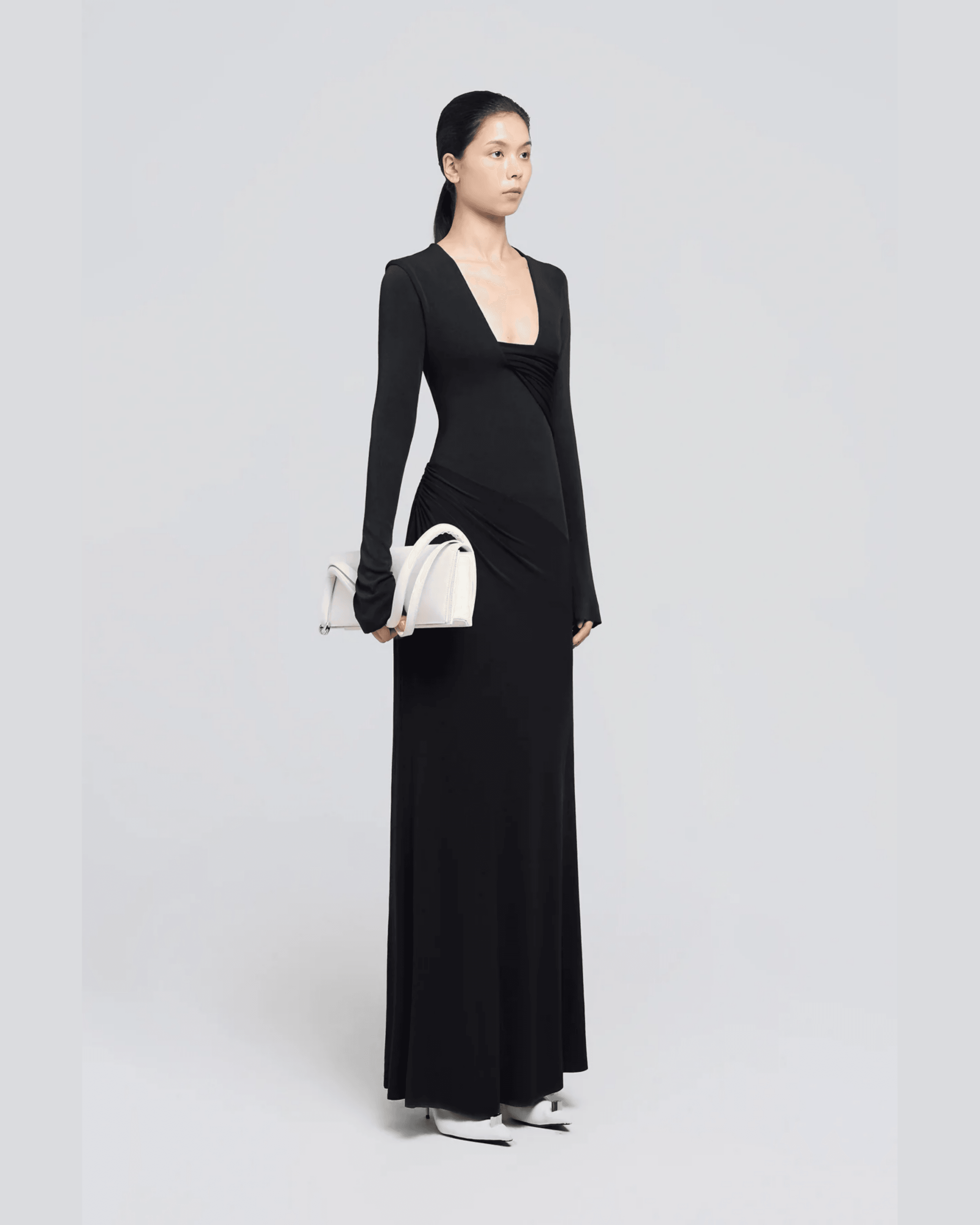 Jasmine Long sleeves Jersey Knit Dress - Endless - UAE Rental and Resale for Women's Fashion
