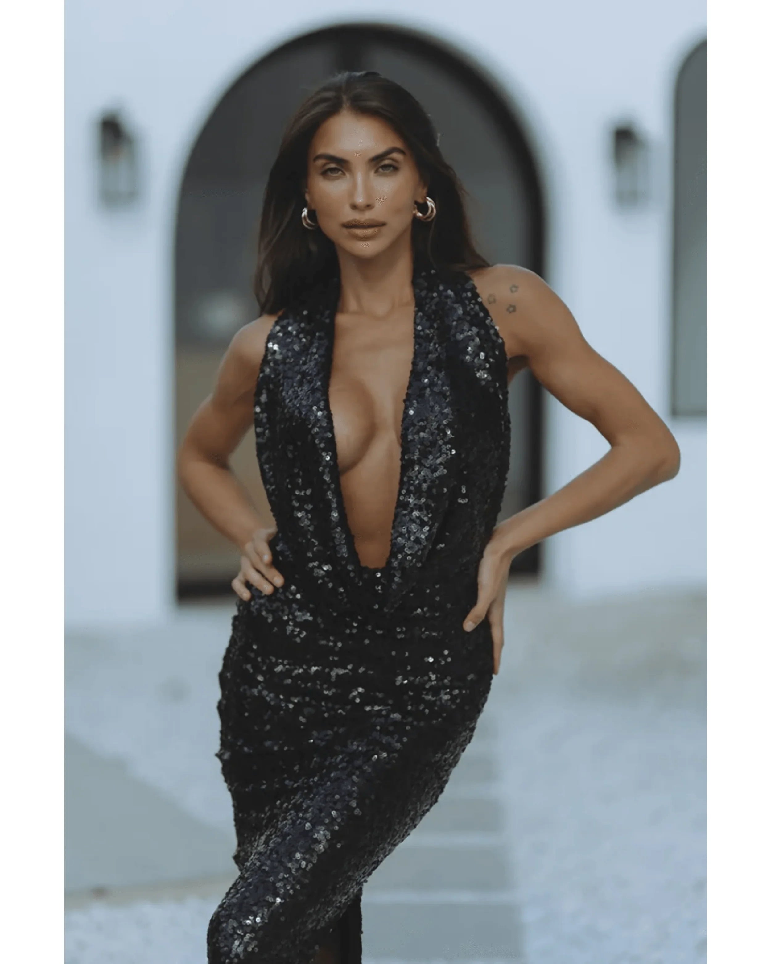 Jiana Dress - Endless - UAE Rental and Resale for Women's Fashion