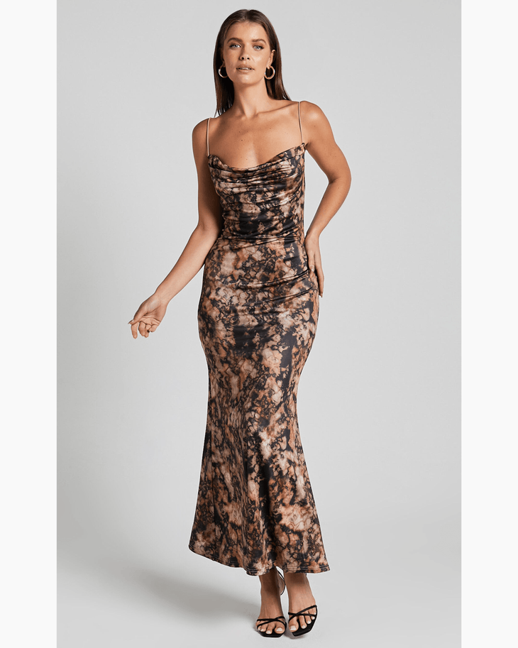 Jordi Midi Dress - Endless - UAE Rental and Resale for Women's Fashion