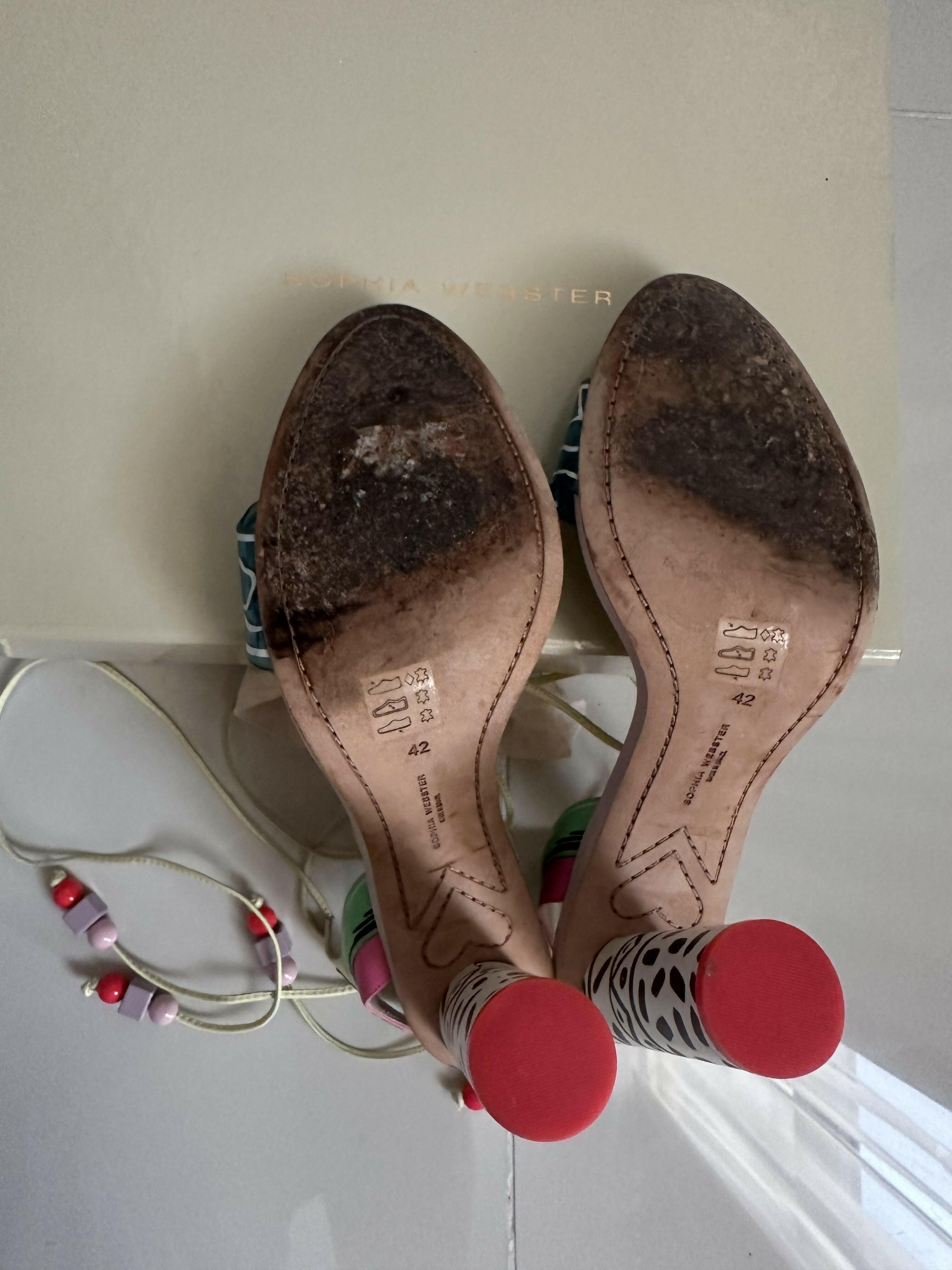Kali Malibu Sandals - Endless - UAE Rental and Resale for Women's Fashion