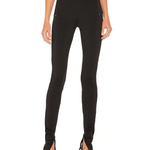 Kiki Leggings - Endless - UAE Rental and Resale for Women's Fashion