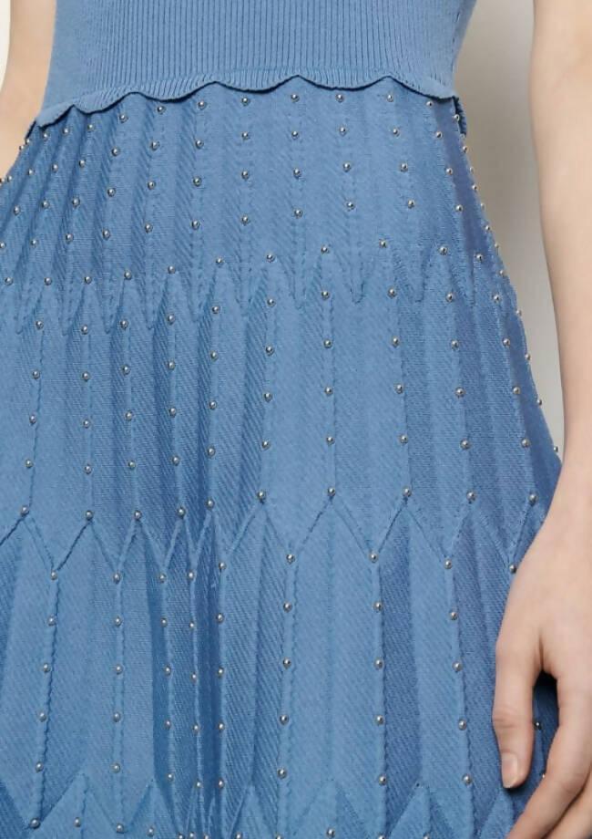 Knit Dress with Square Neckline - Endless - UAE Rental and Resale for Women's Fashion