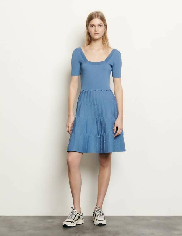 Knit Dress with Square Neckline - Endless - UAE Rental and Resale for Women's Fashion